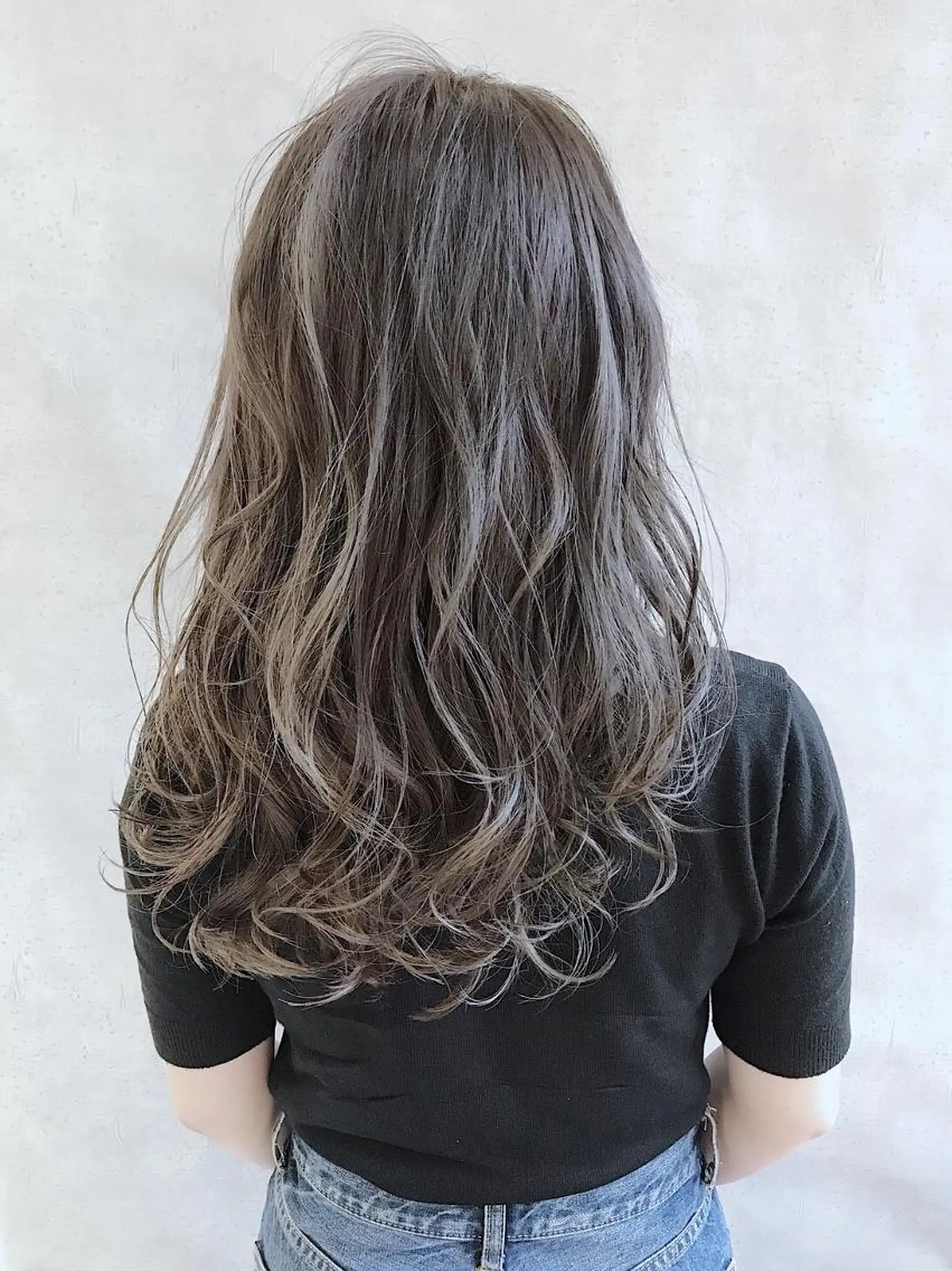 セミロング カラー アディクシーカラー ブリーチ ケアブリーチ ダブルカラー ハイライトカラー MOU namba ムウナンバのヘアスタイル