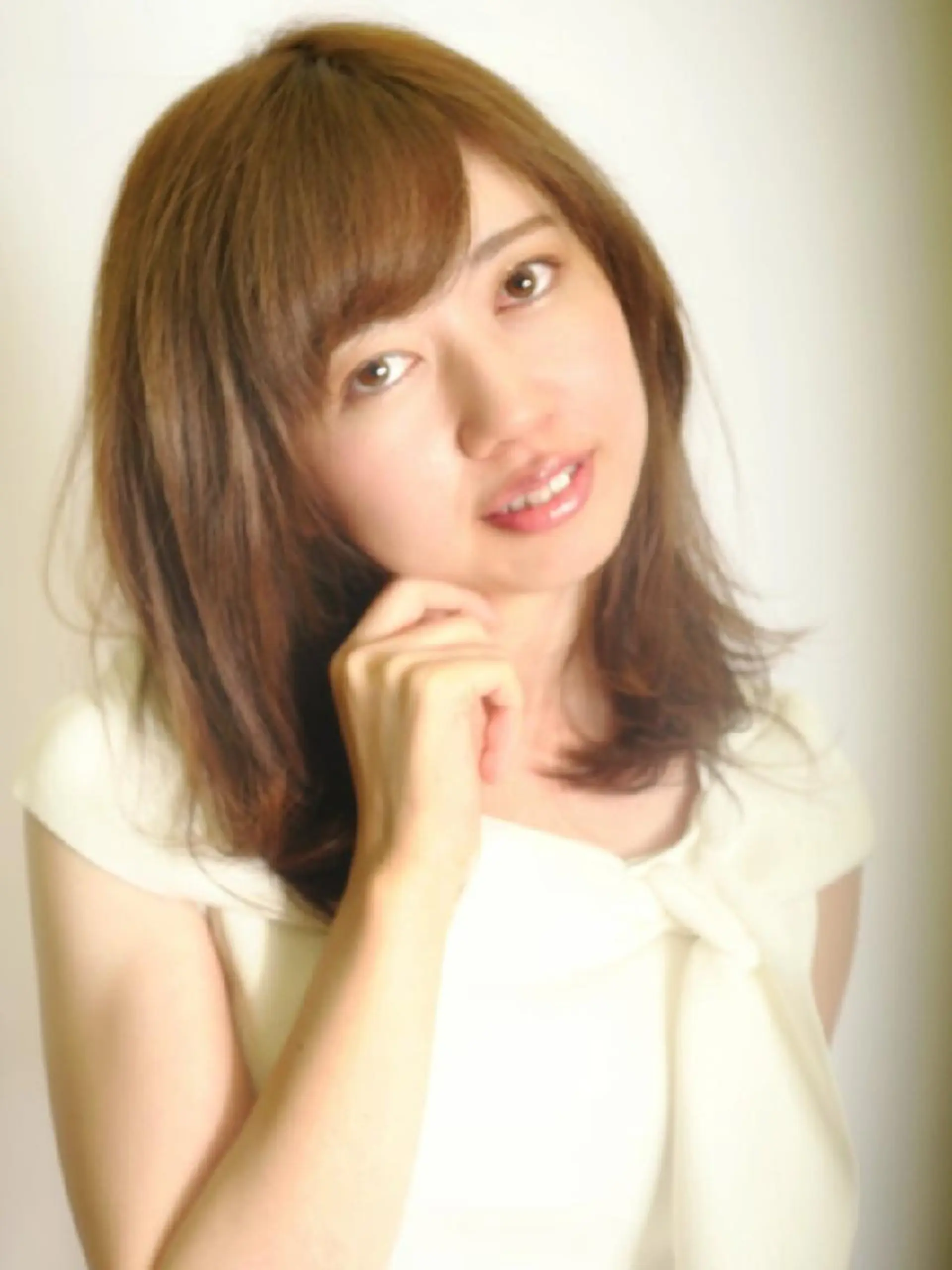 ミディアム 大人の艶髪✂️ 矢崎美紀のヘアスタイル