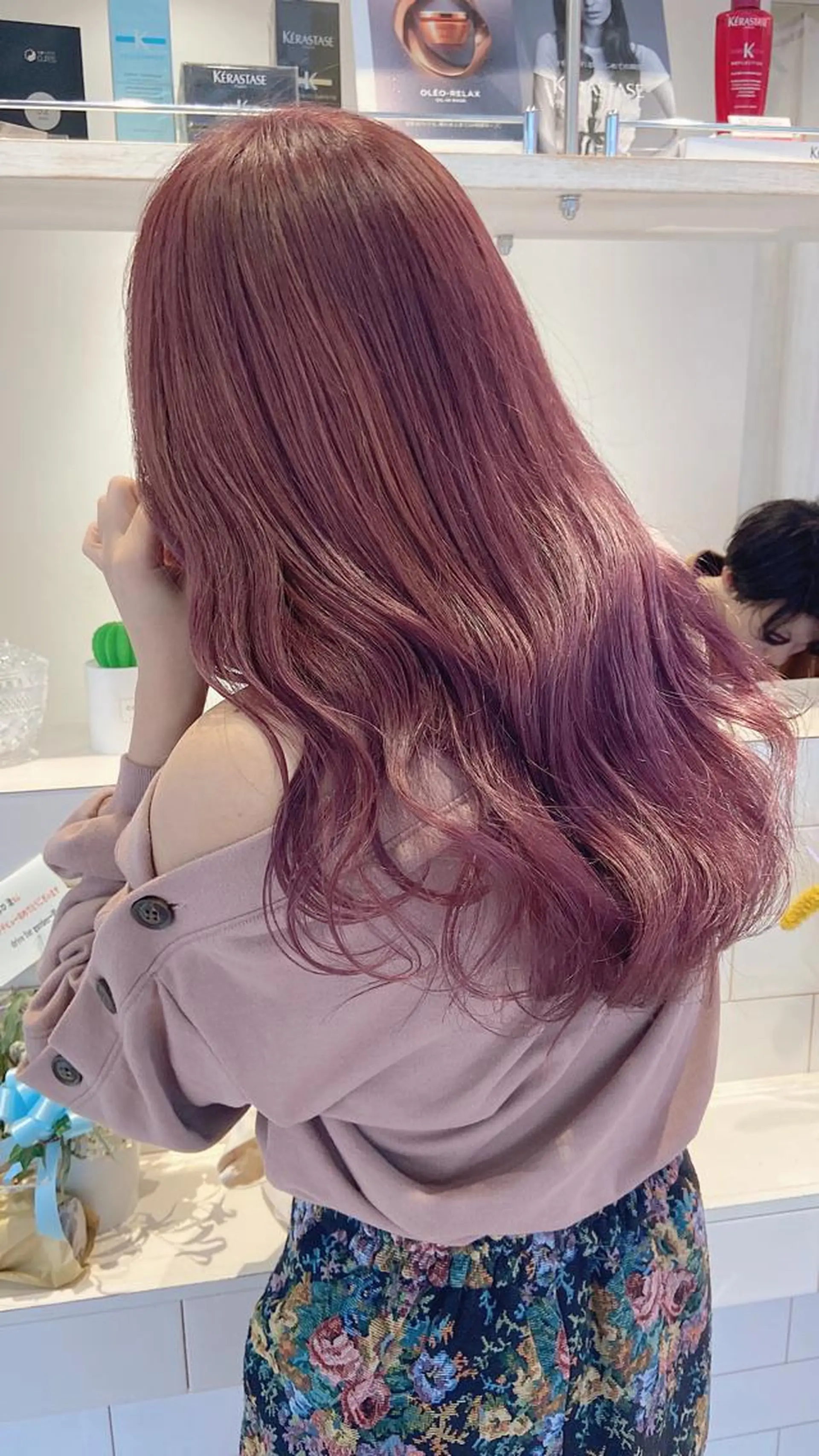 ロング カラー ヘアアレンジ ラベンダーカラー ピンクカラー ピンクラベンダー レイヤーカット指名 No.1💖マユカのヘアスタイル