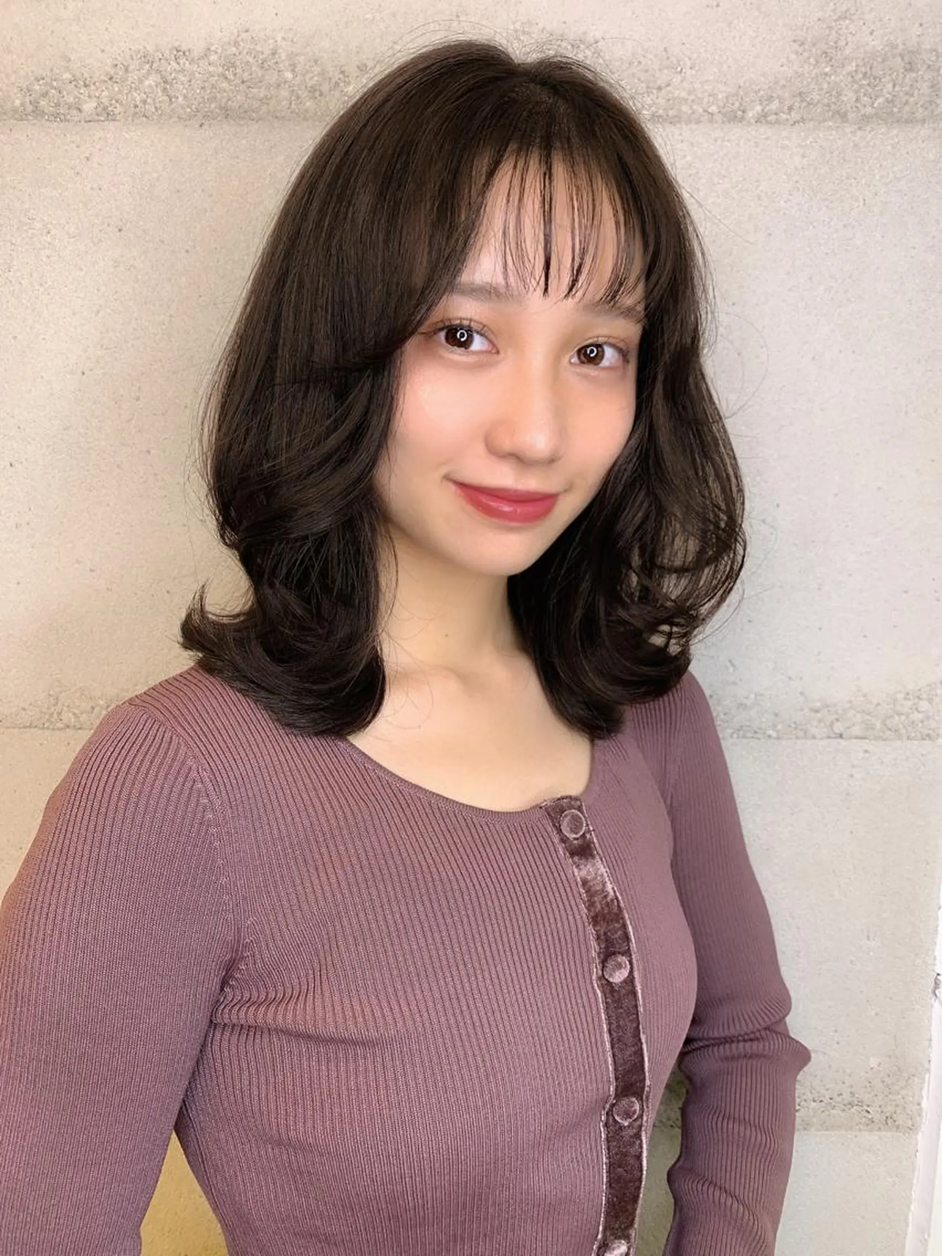 ミディアム カラー 透明感/オリーブ/ グレージュ/YUKAのヘアスタイル