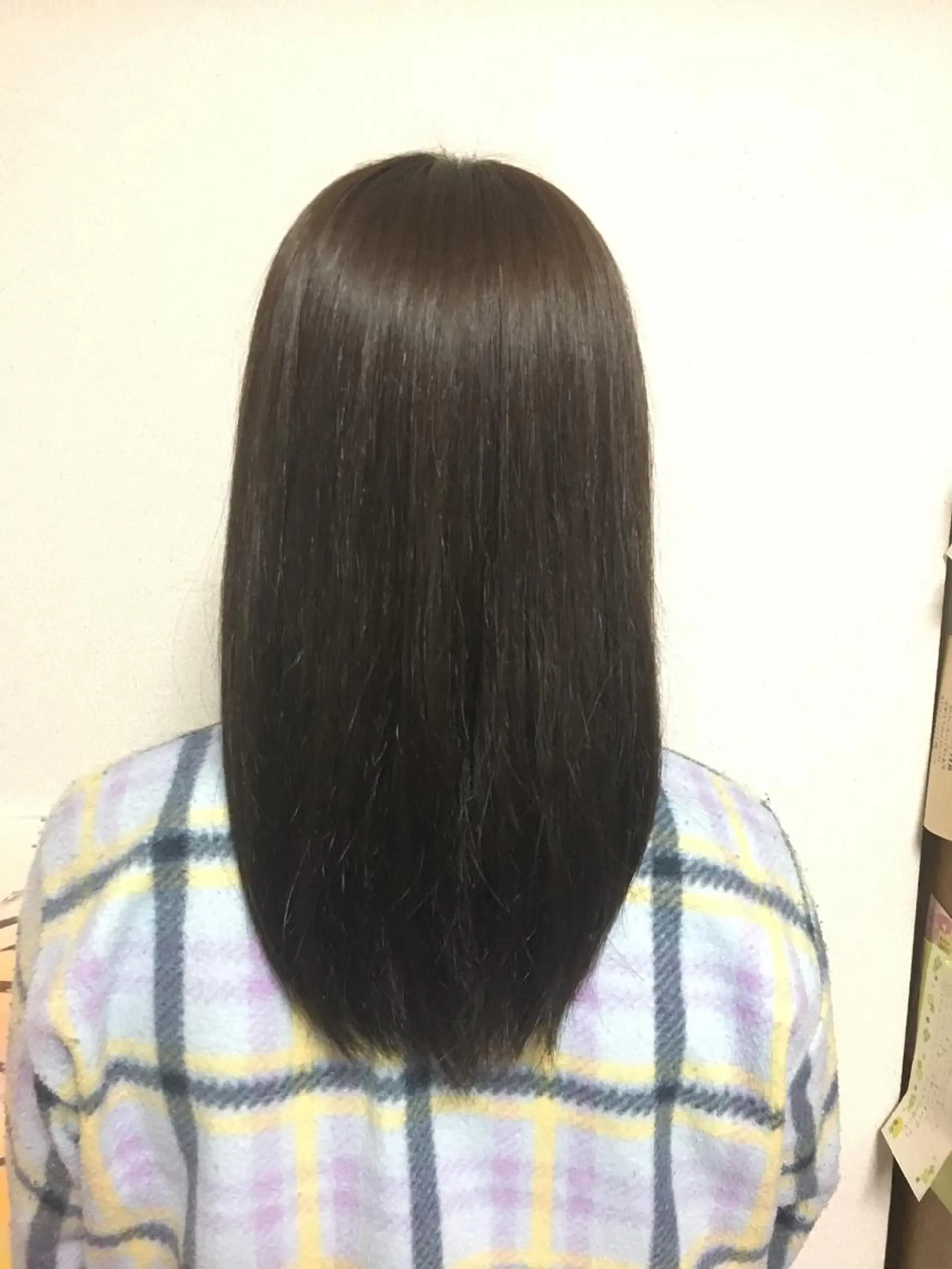 セミロング MOLLA 浅香山店所属・谷口ゆめ/縮毛矯正/ 大人女子/眉ワックスのヘアスタイル