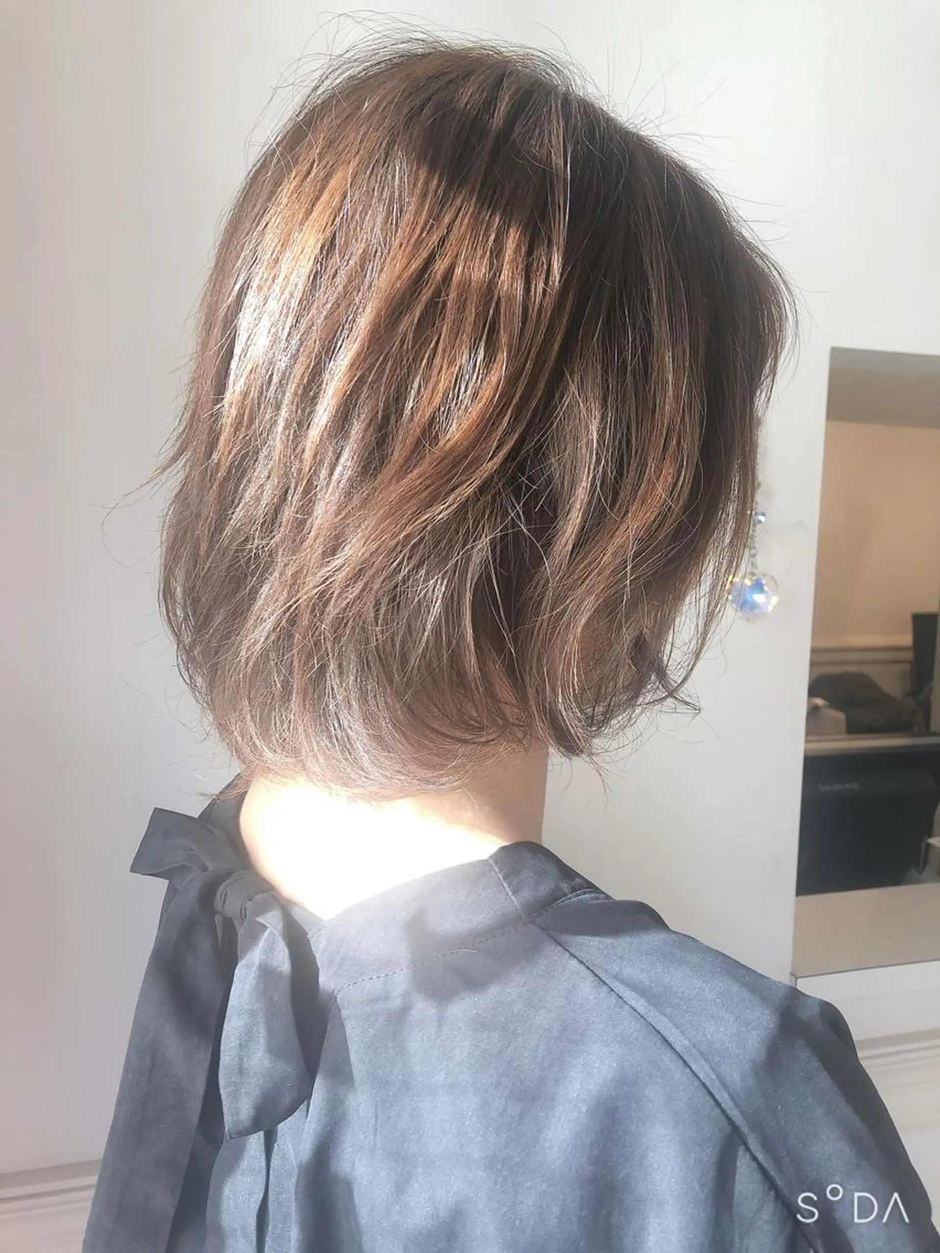 ミディアム EMBELLIR fleur【アンベリール フルー】所属・EMBELLIR マツナガカヨコのヘアスタイル