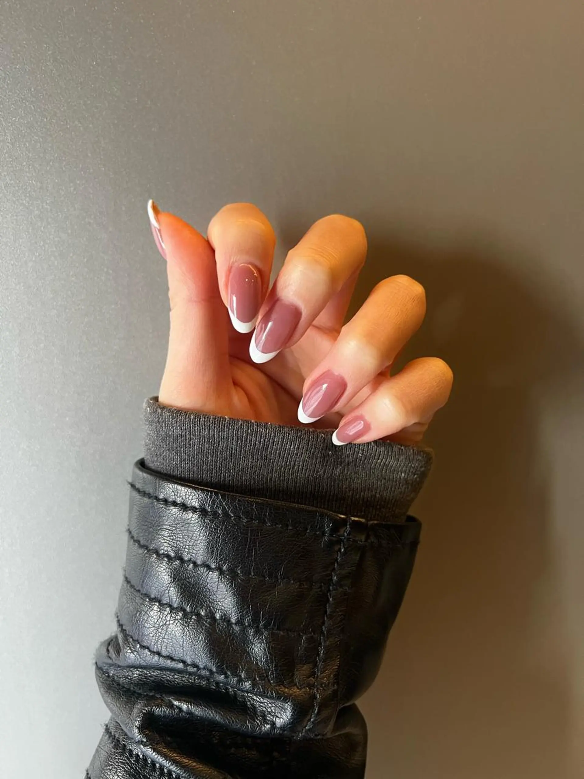 ネイル フレンチネイル ｎａｇｉ所属・自爪育成専門サロン ◌𓈒azumiのネイルデザイン