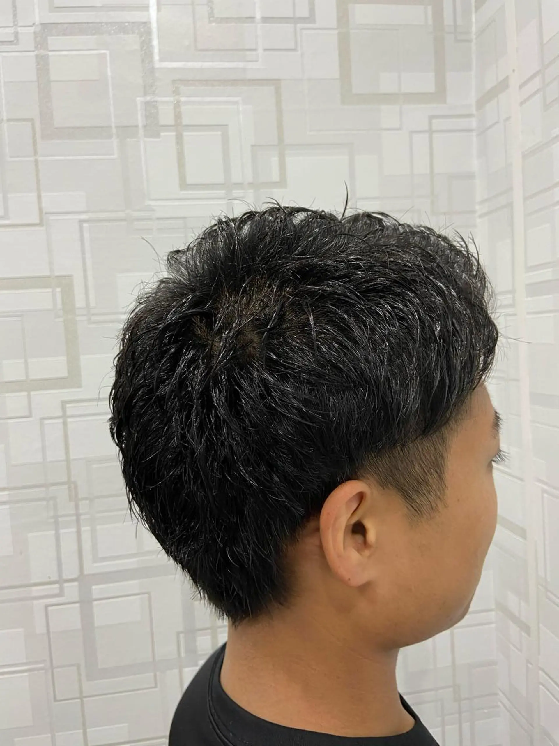 ショート メンズ カットパーマ✂️ 小坂田玲亜のヘアスタイル