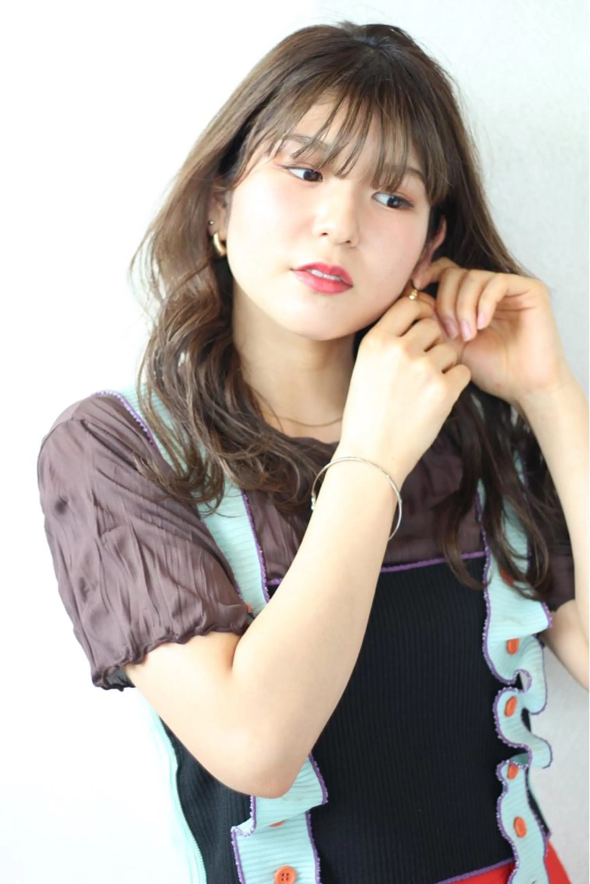 セミロング maika /layer cutのヘアスタイル