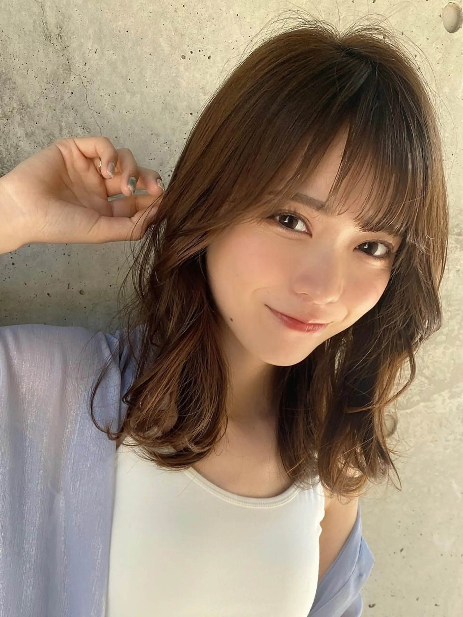 セミロング カラー ベージュカラー ブラウンカラー くびれヘア 髪質改善 縮毛矯正 🧡くびれヘア/前髪 顔周り🧡久原結衣のヘアスタイル