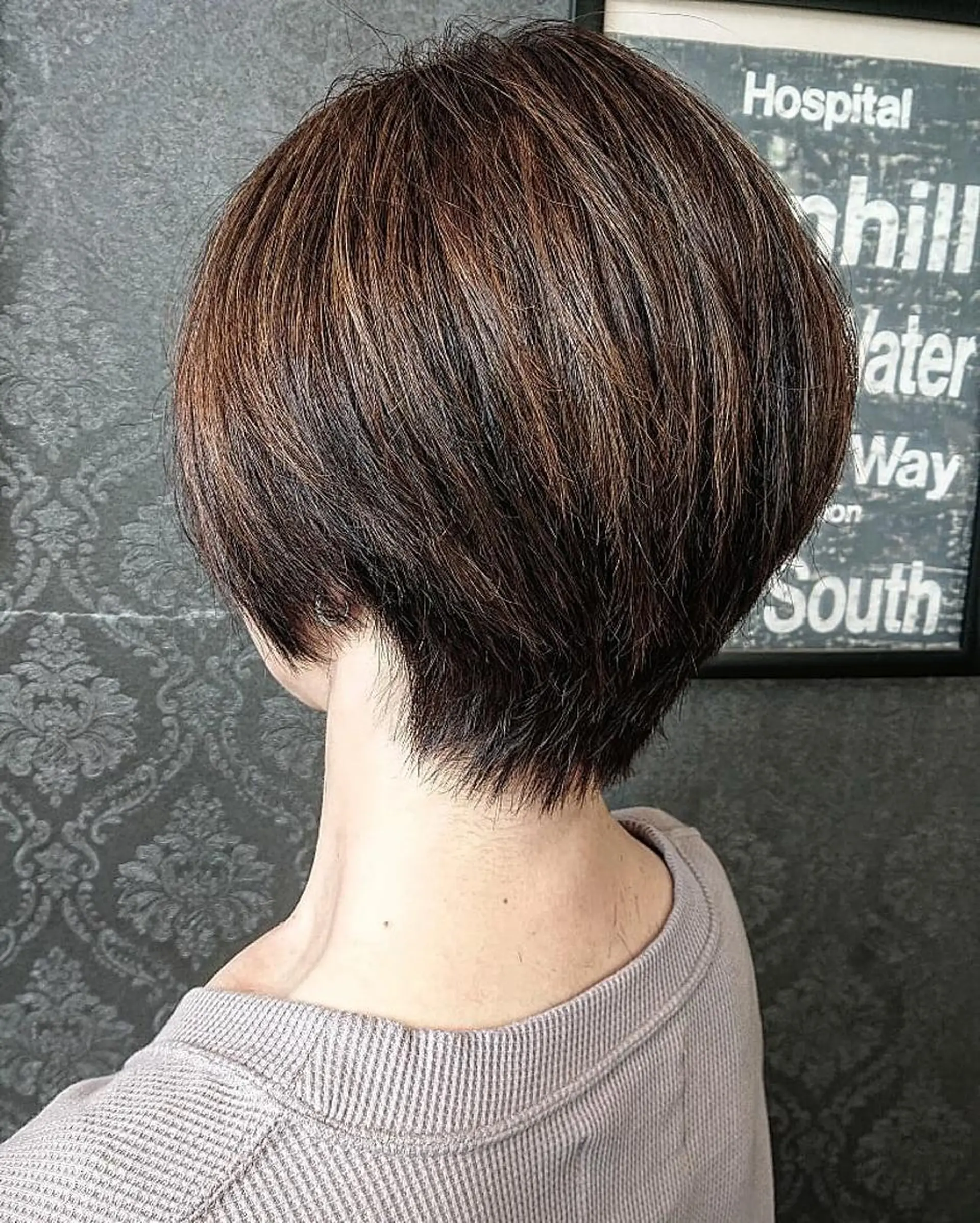 ショート カラー ショートボブ ハイライトカラー ボブ ハイライト ショートヘア カット ヘアカラー 保住 恭平のヘアスタイル