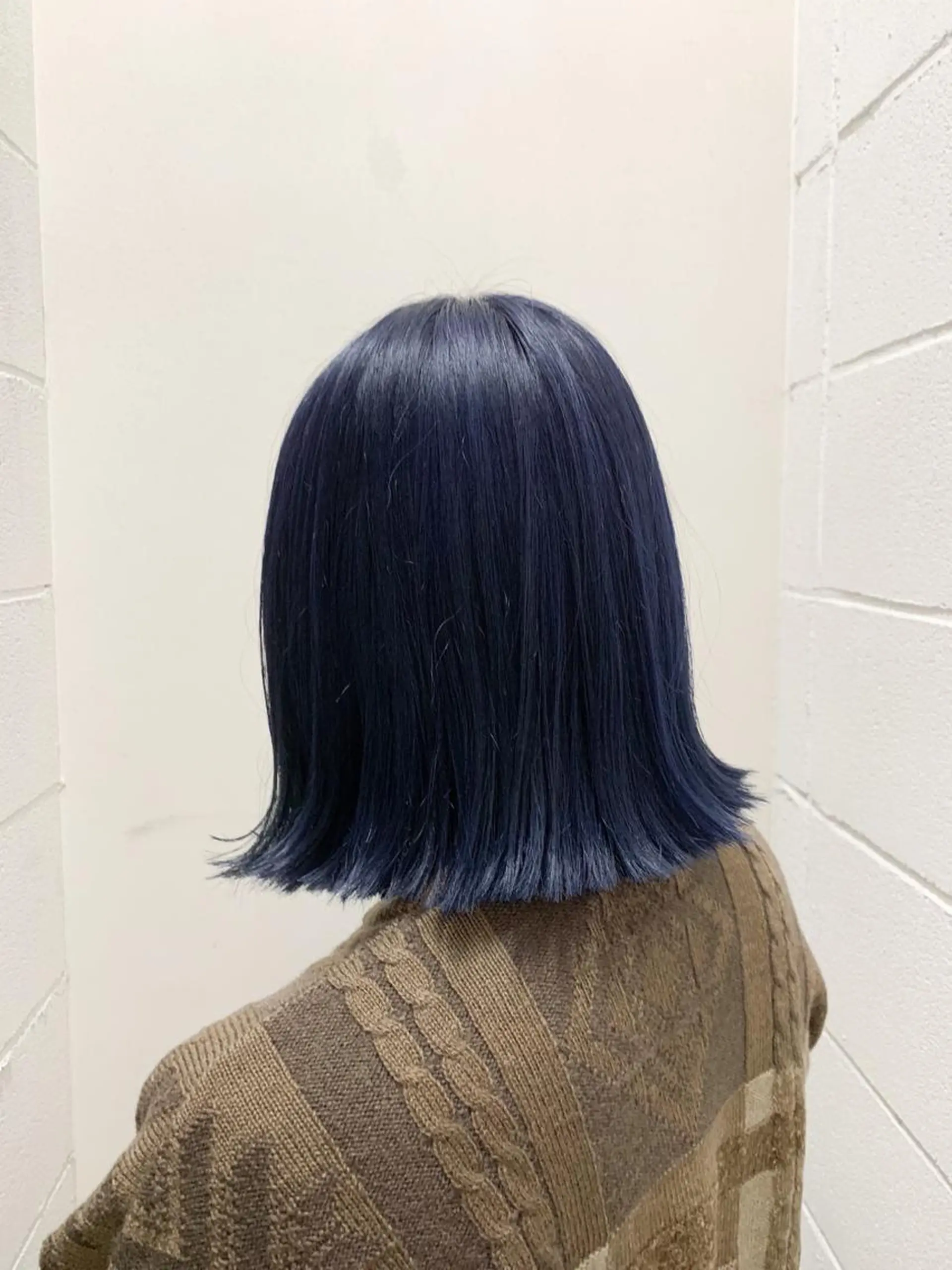 ミディアム カラー ブリーチ ブルーカラー ヘアカラー トリートメント THE./ブリーチ 透感カラー/髪質改善のヘアスタイル