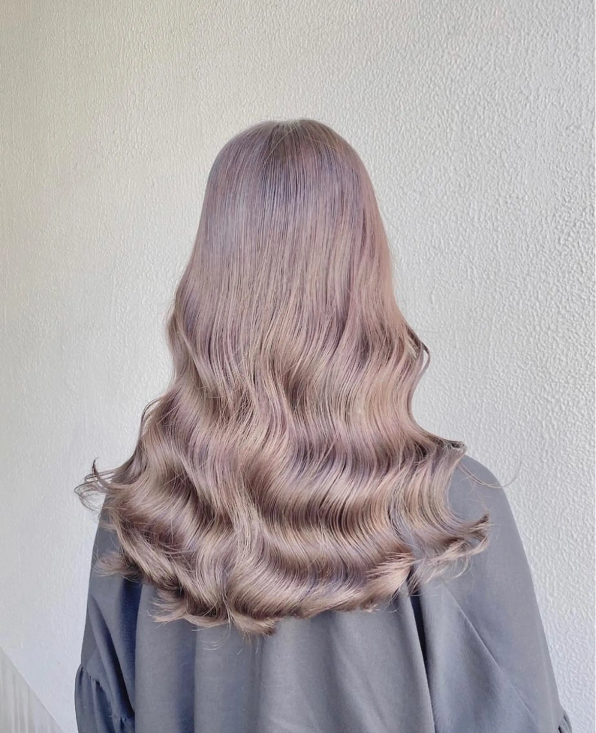 ロング カラー カット ヘアカラー トリートメント ヘッドスパ ヘアセット ベージュカラー💖 やすひろのヘアスタイル