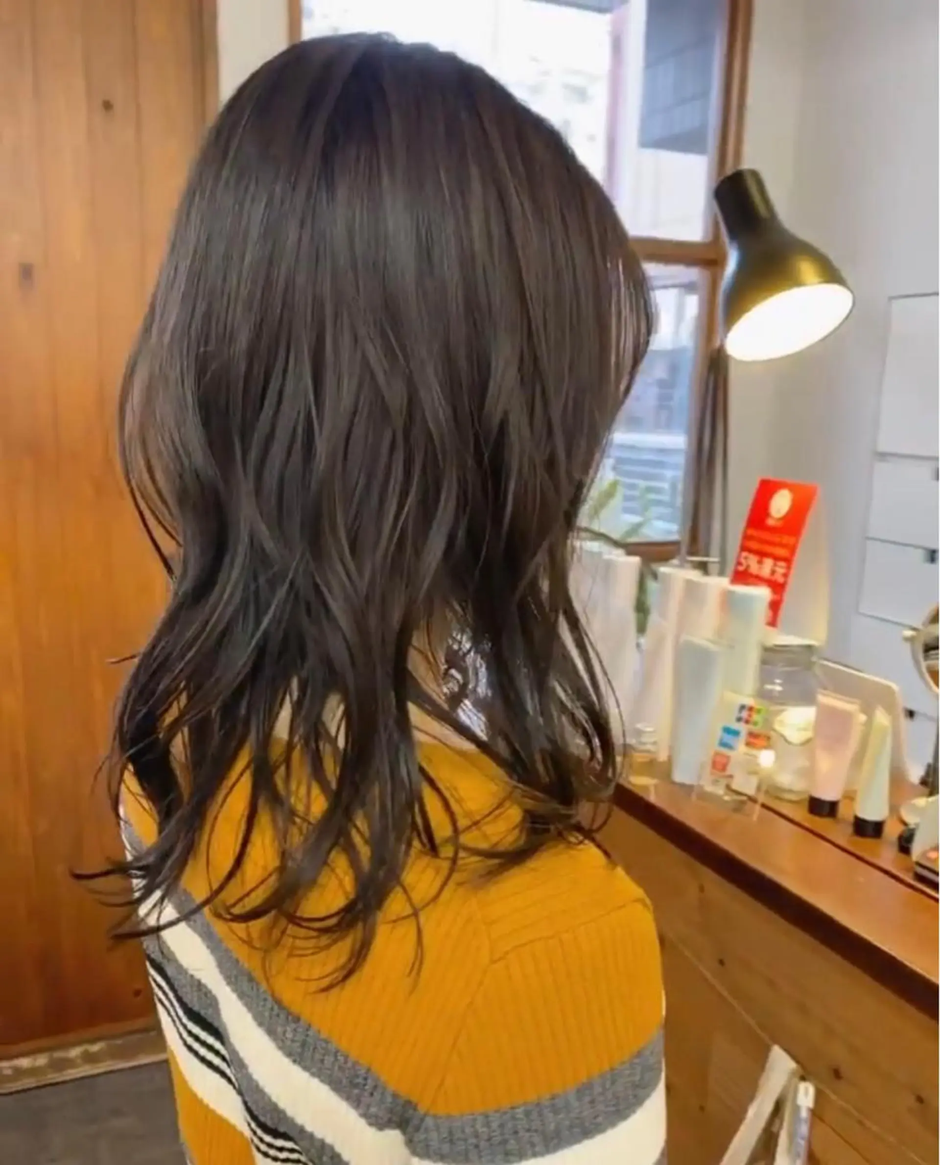 ミディアム カラー クロスパーマ× 透明感カラー✂︎のヘアスタイル