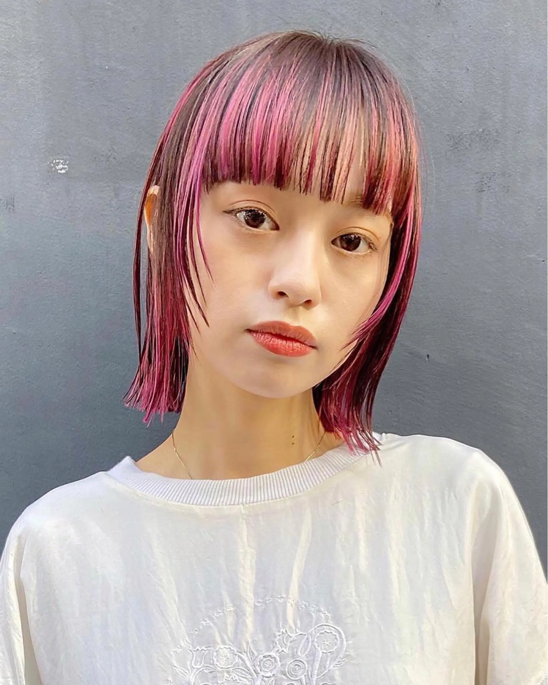 ショート カラー ハイライトカラー ピンクカラー ボブ ハイライト ウルフカット カット ヘアカラー トリートメント SALOWIN所属・ブリーチ✨ ボブ✨レイヤーのヘアスタイル