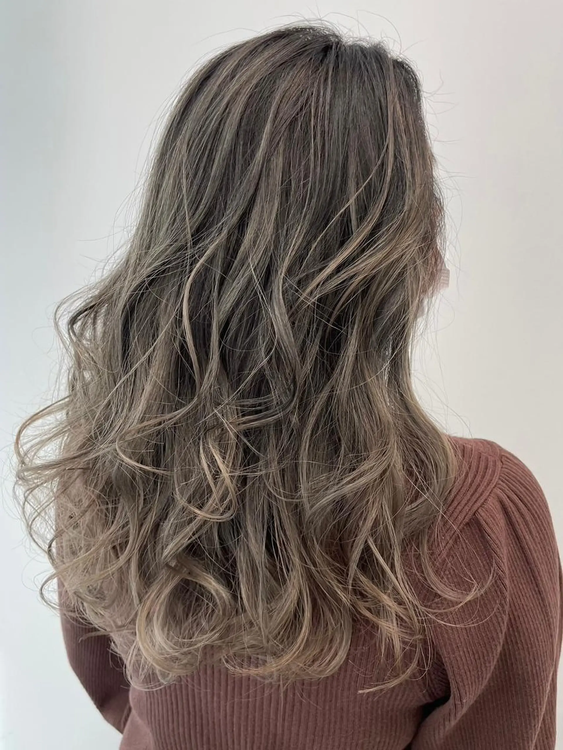 ロング カラー カット ヘアカラー トリートメント 【公式】amble luxe池袋東口🩷のヘアスタイル