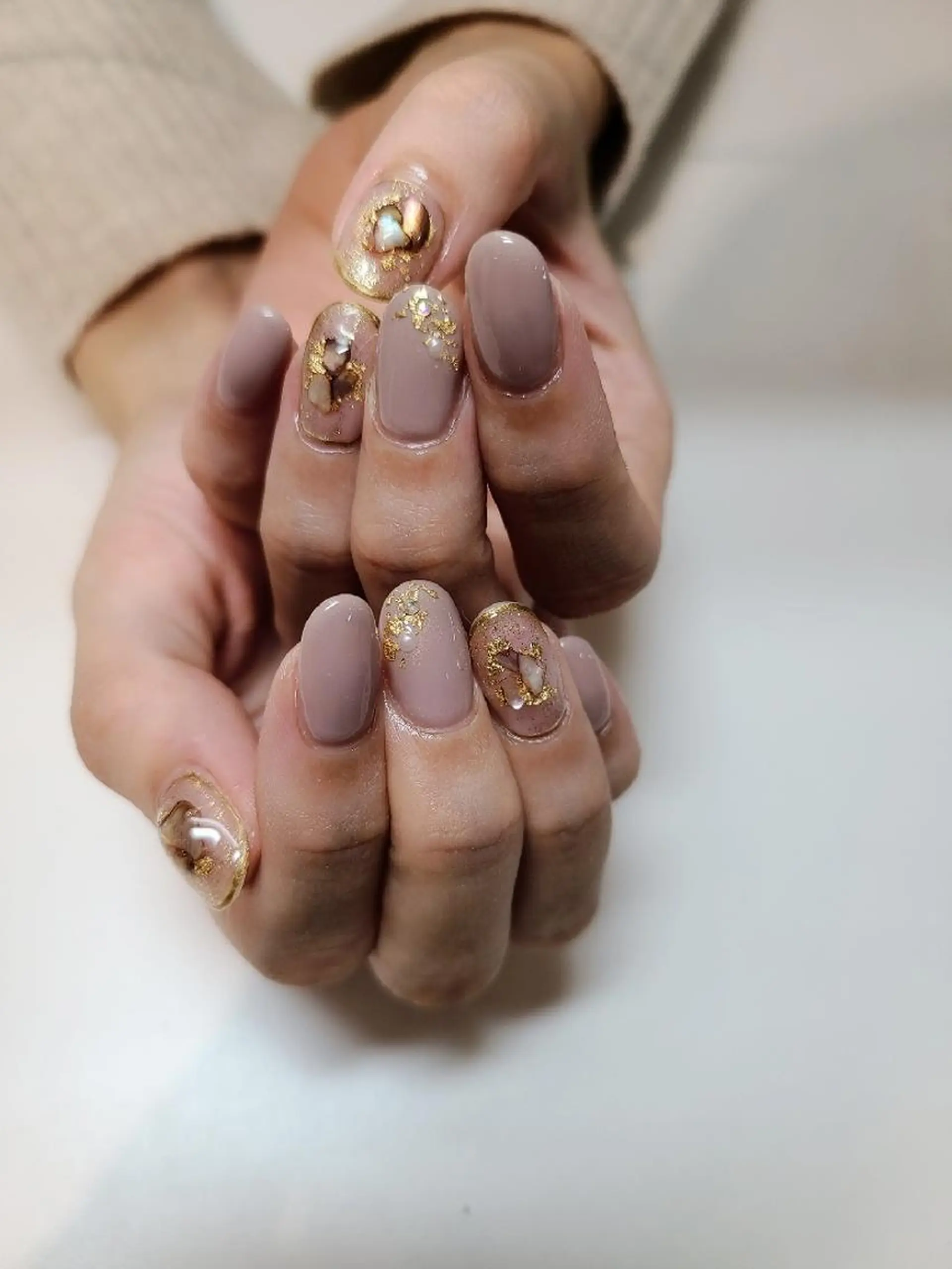 ネイル アートネイル ビーケア自由が丘所属・えみ えみのネイルデザイン