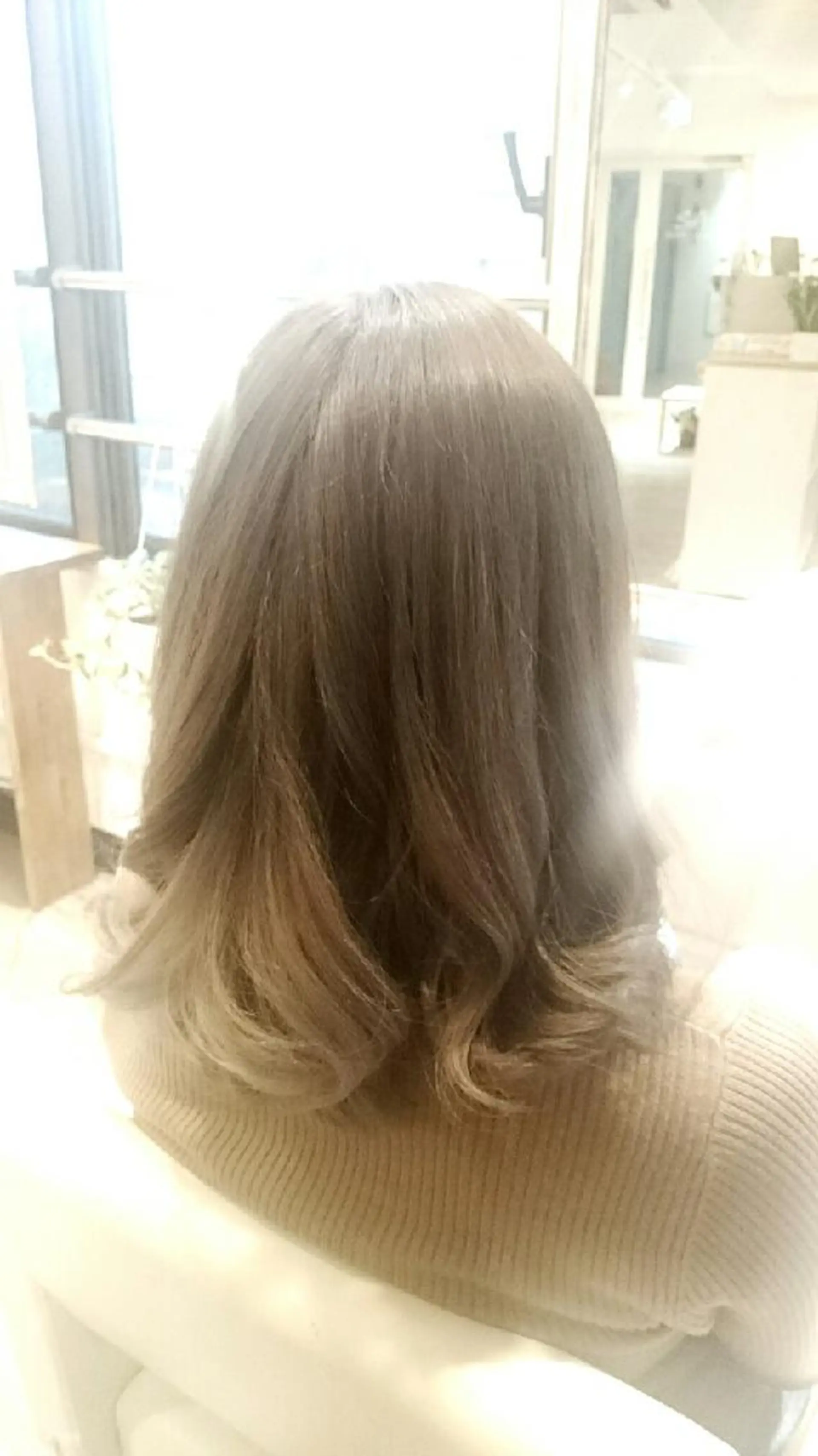 ミディアム カラー SAI hairgardenのヘアスタイル