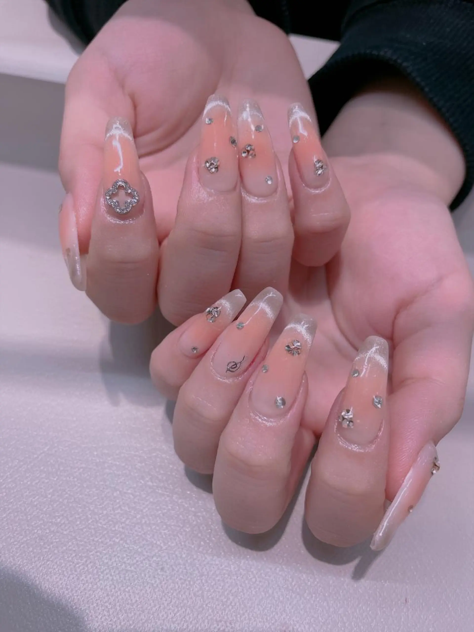 ネイル 長さだし専門店 M2　rikaのネイルデザイン