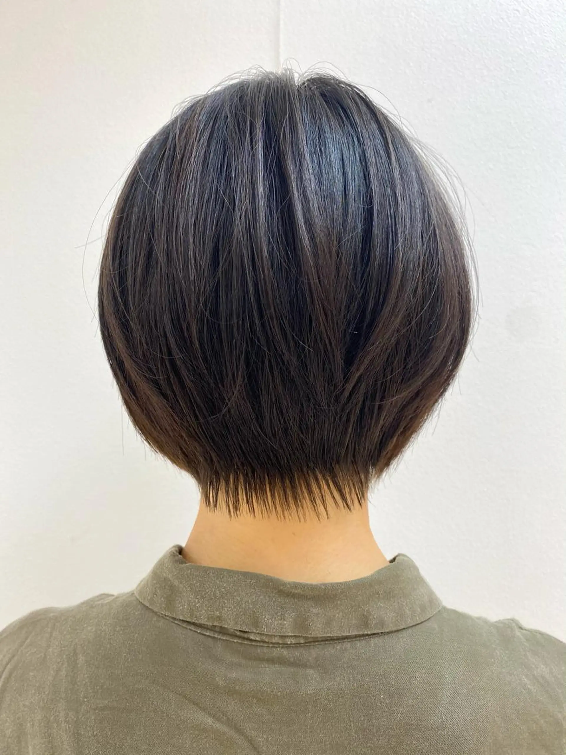 ショート カット ヘアカラー トリートメント 🍃ショートヘア🍃 北林春樹のヘアスタイル