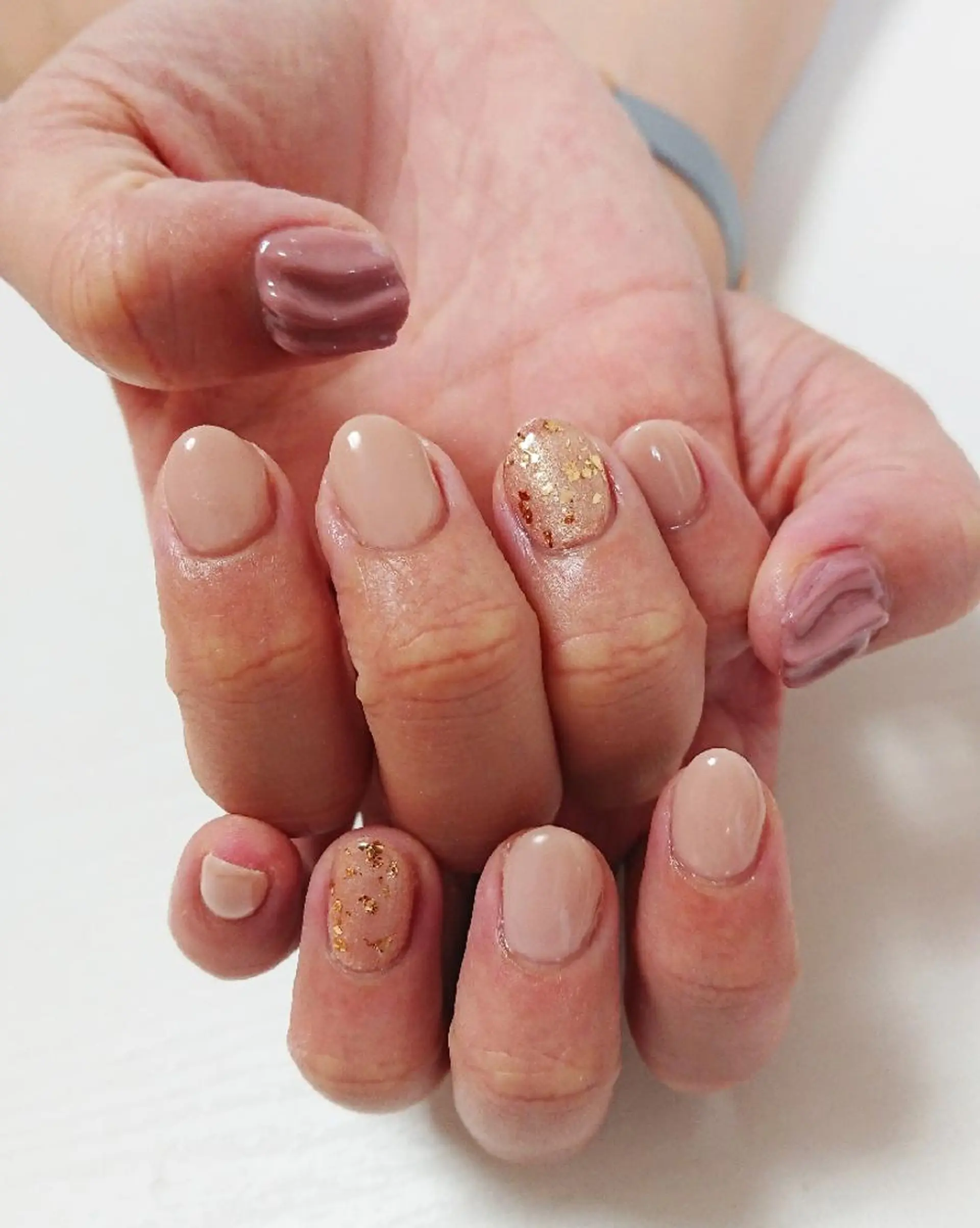 ネイル ミラーネイル ハンドネイル Lilith Nailのネイルデザイン