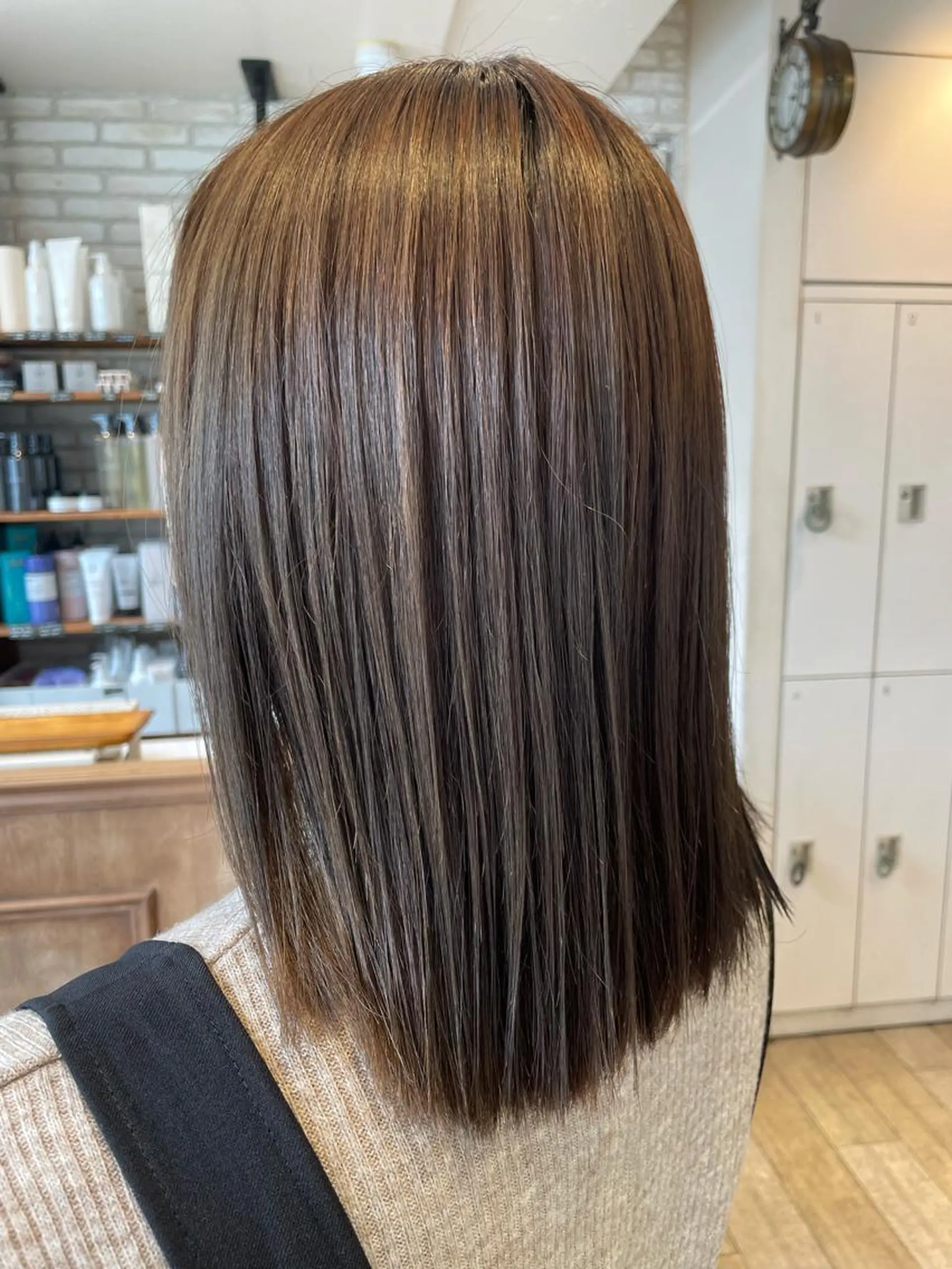 ミディアム カラー ✨横須賀髪質改善✨️ 加藤 百音のヘアスタイル