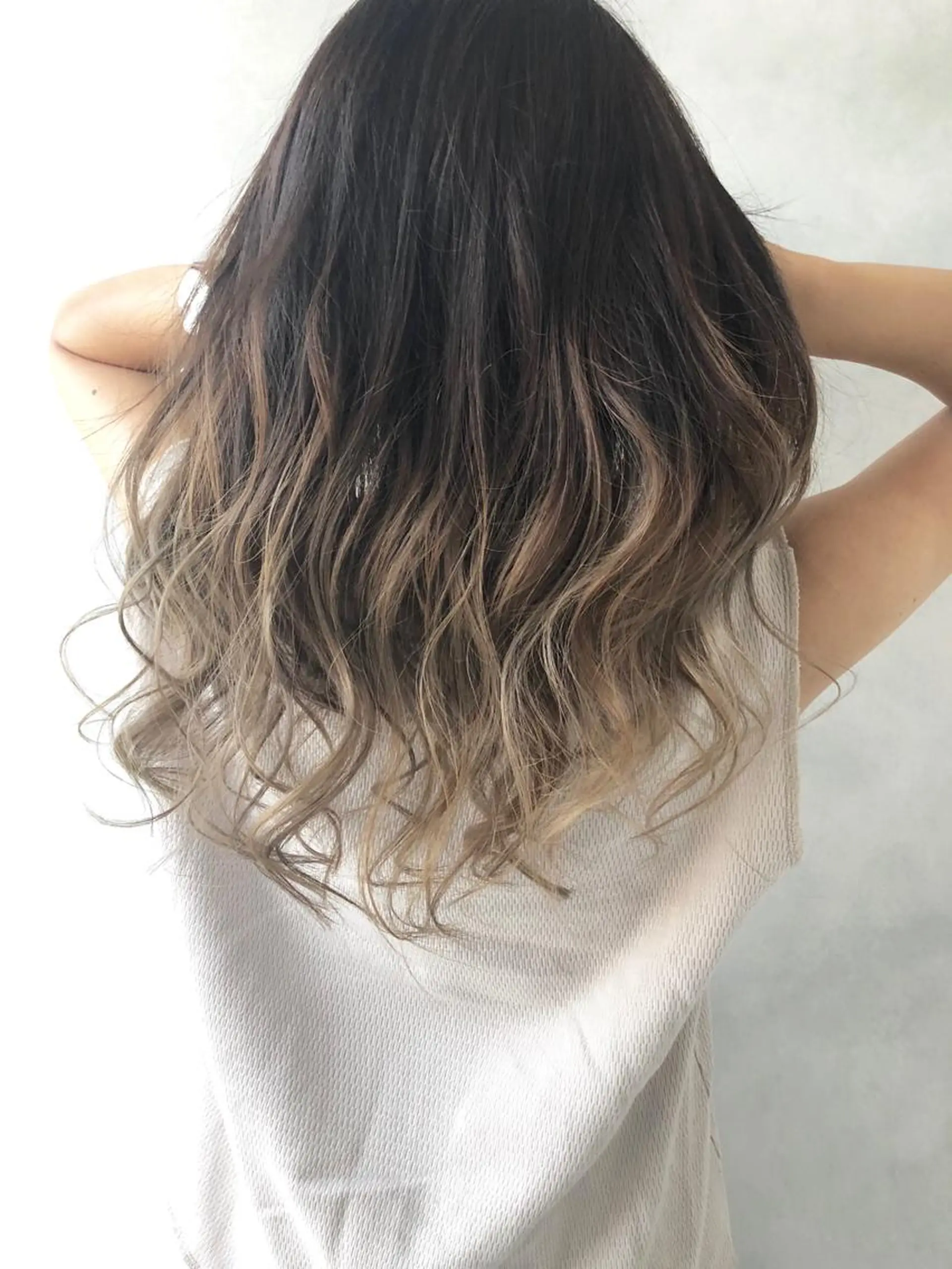 ロング ヘアカラー トリートメント 小澤大輔 YOLO hairのヘアスタイル