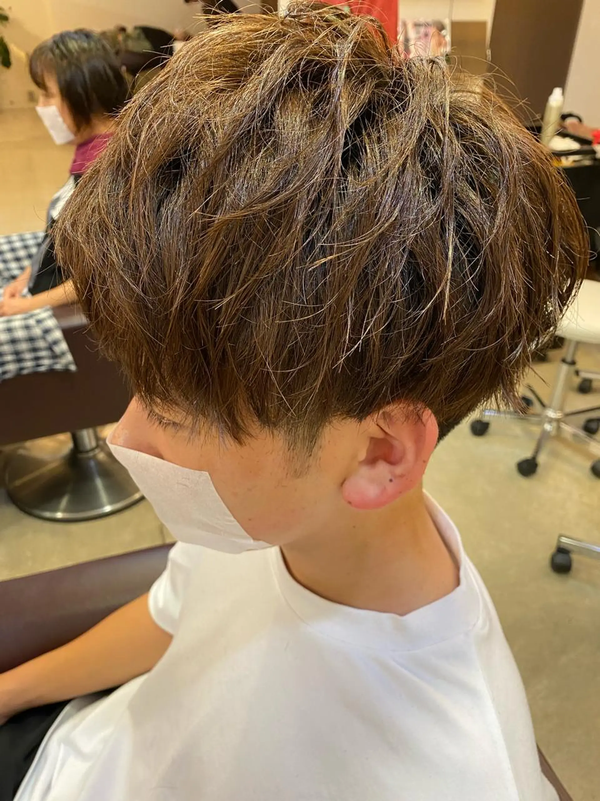 ショート ヘアアレンジ メンズ センターパート マッシュ 刈り上げ カット SALOWIN京都河原町Suite店所属・外国人風レイヤー/ ハイトーンSHUのヘアスタイル