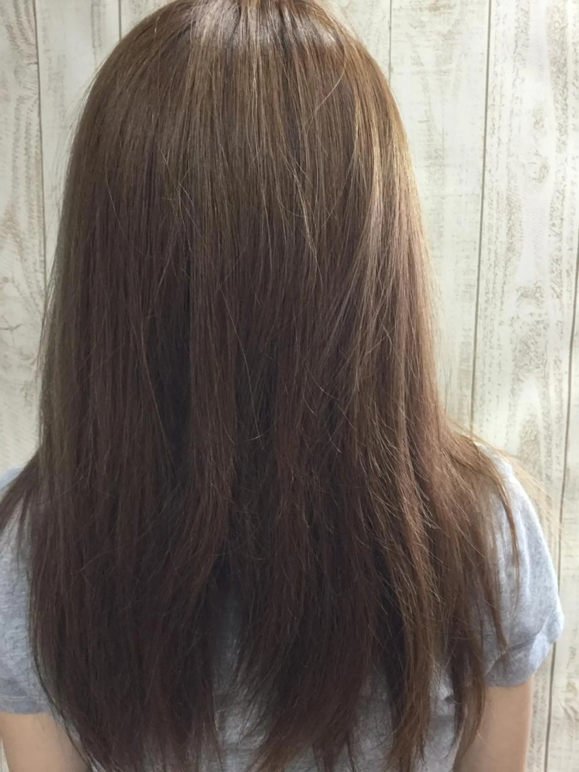 セミロング カラー イルミナカラー 後藤 健史のヘアスタイル