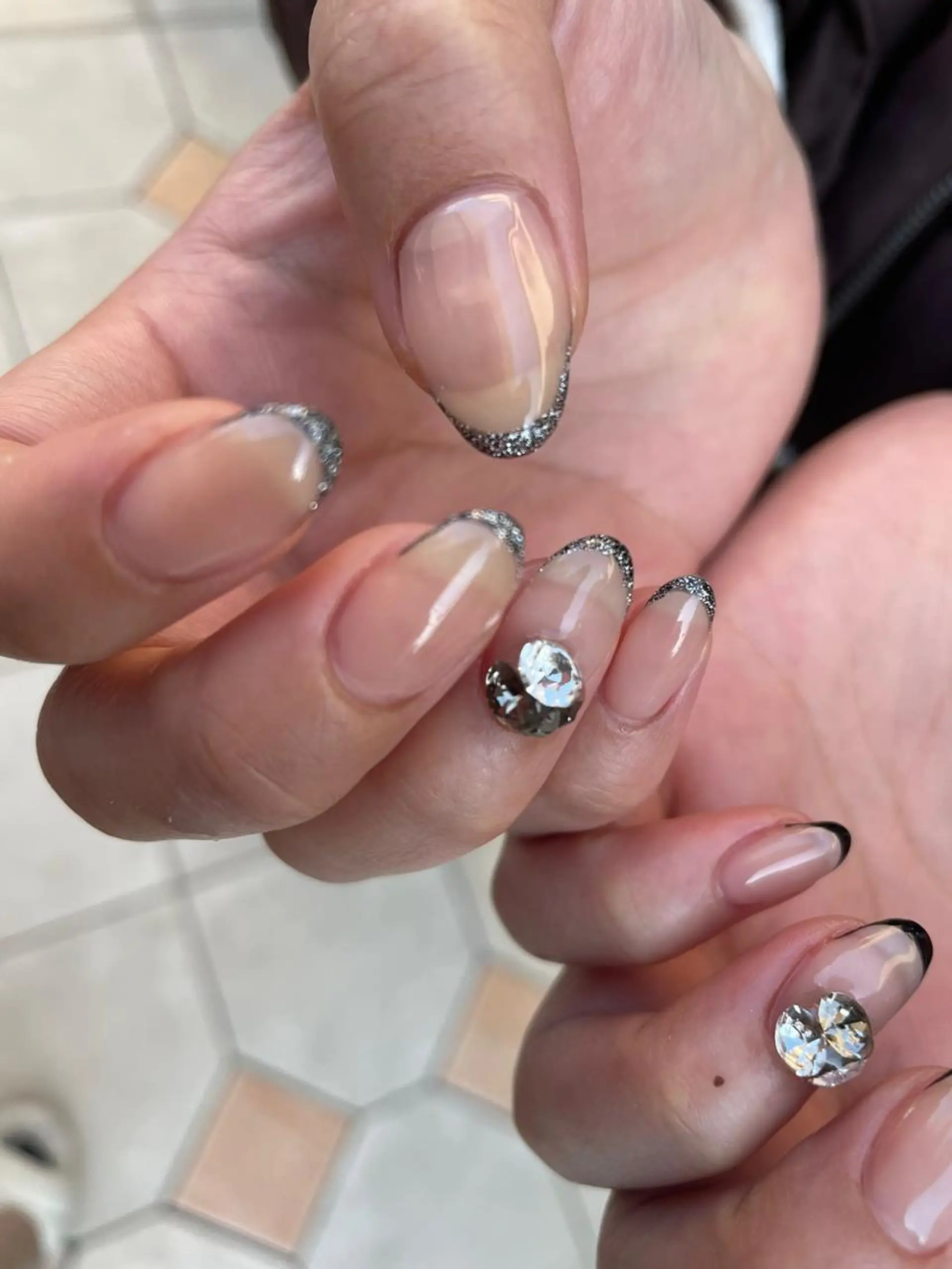 ロング カラー ヘアアレンジ キッズ ネイル マツエク・マツパ アイブロウ 福田 加奈のネイルデザイン