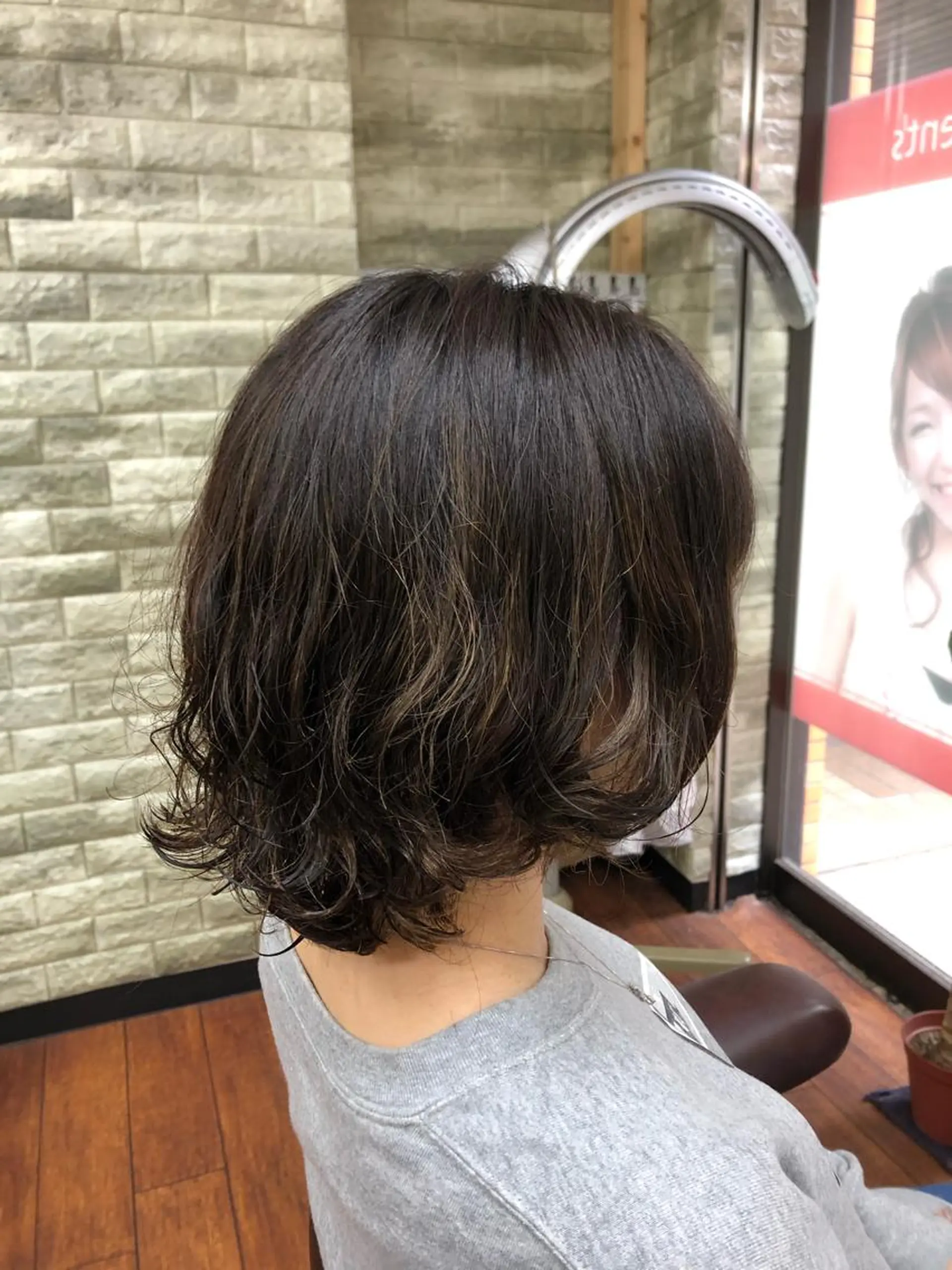 セミロング セミロングパーマ ATELIER presents一橋学園所属・キセ ワカナのヘアスタイル
