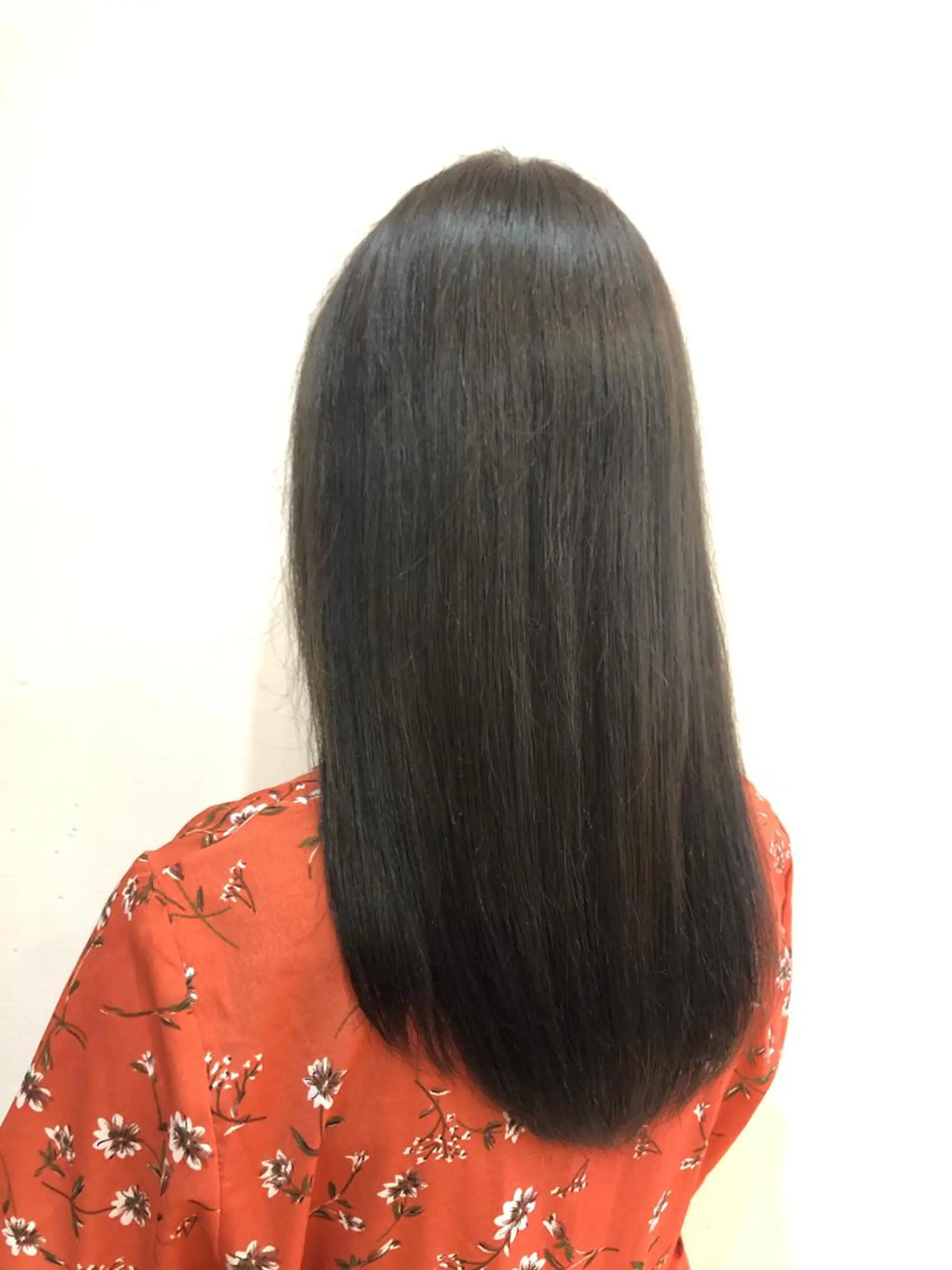 ロング トリートメント Freez オオヤブ カホのヘアスタイル