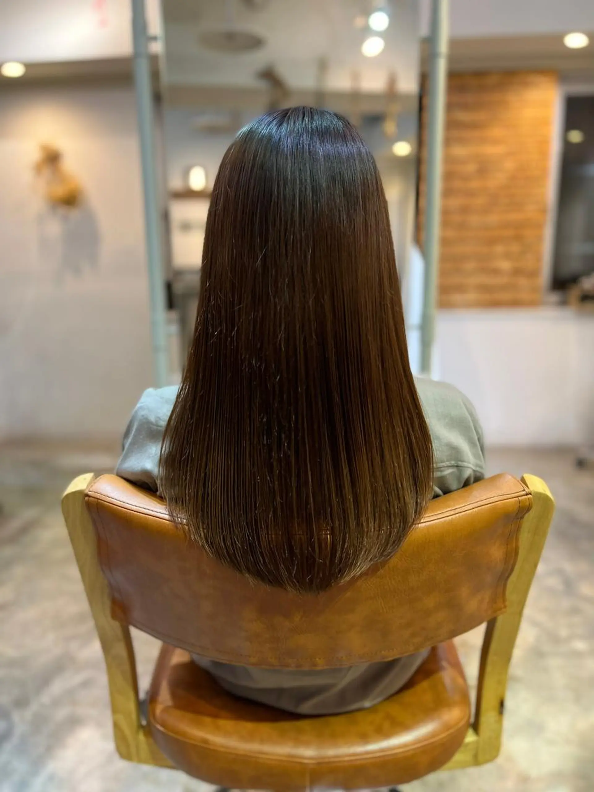 ロング カラー ブリーチ ケアブリーチ ダブルカラー イヤリングカラー ハイライトカラー カット ヘアカラー トリートメント newi hauoli札幌駅前のヘアスタイル