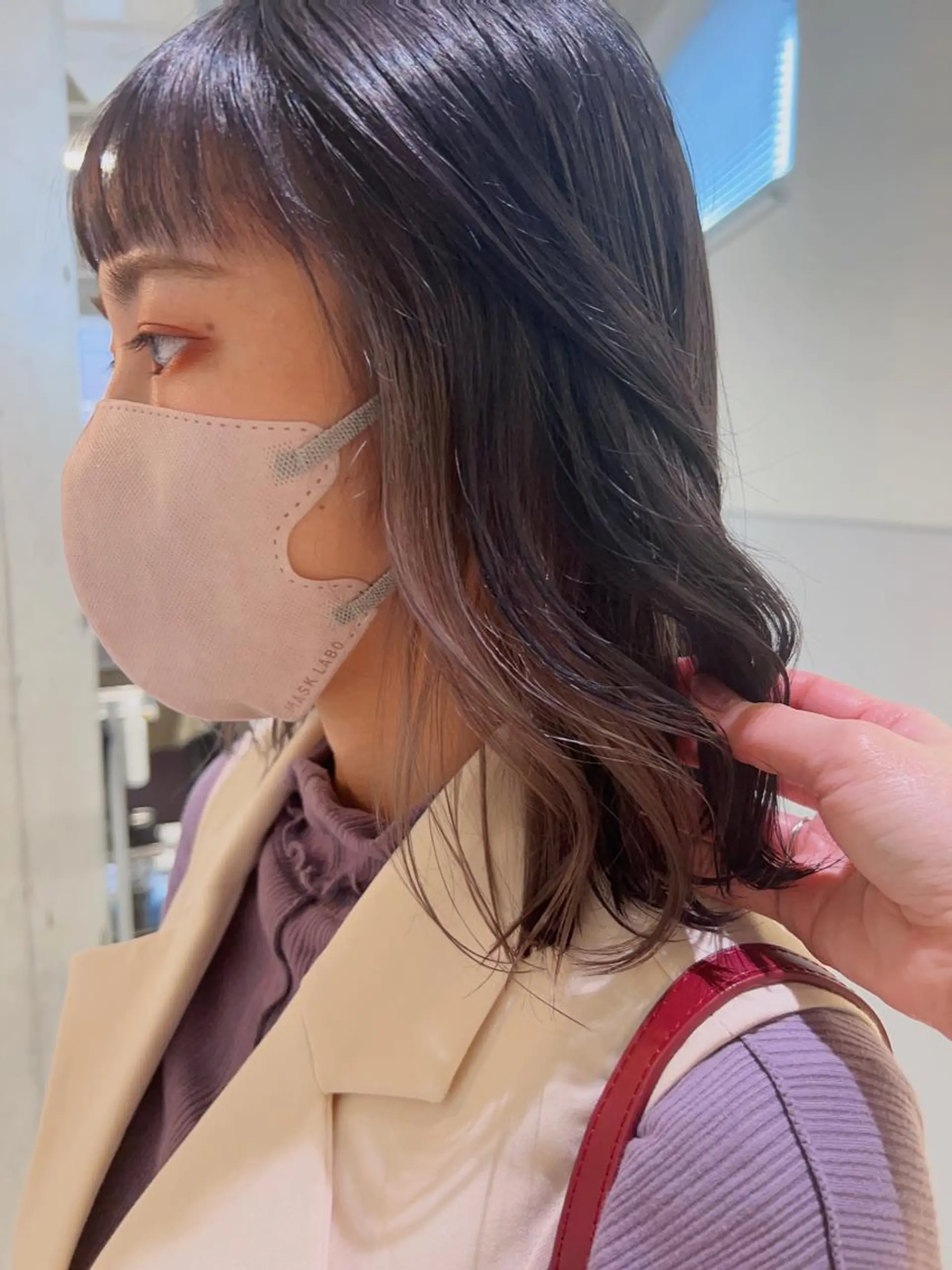 ミディアム カラー イヤリングカラー にった みずきのヘアスタイル