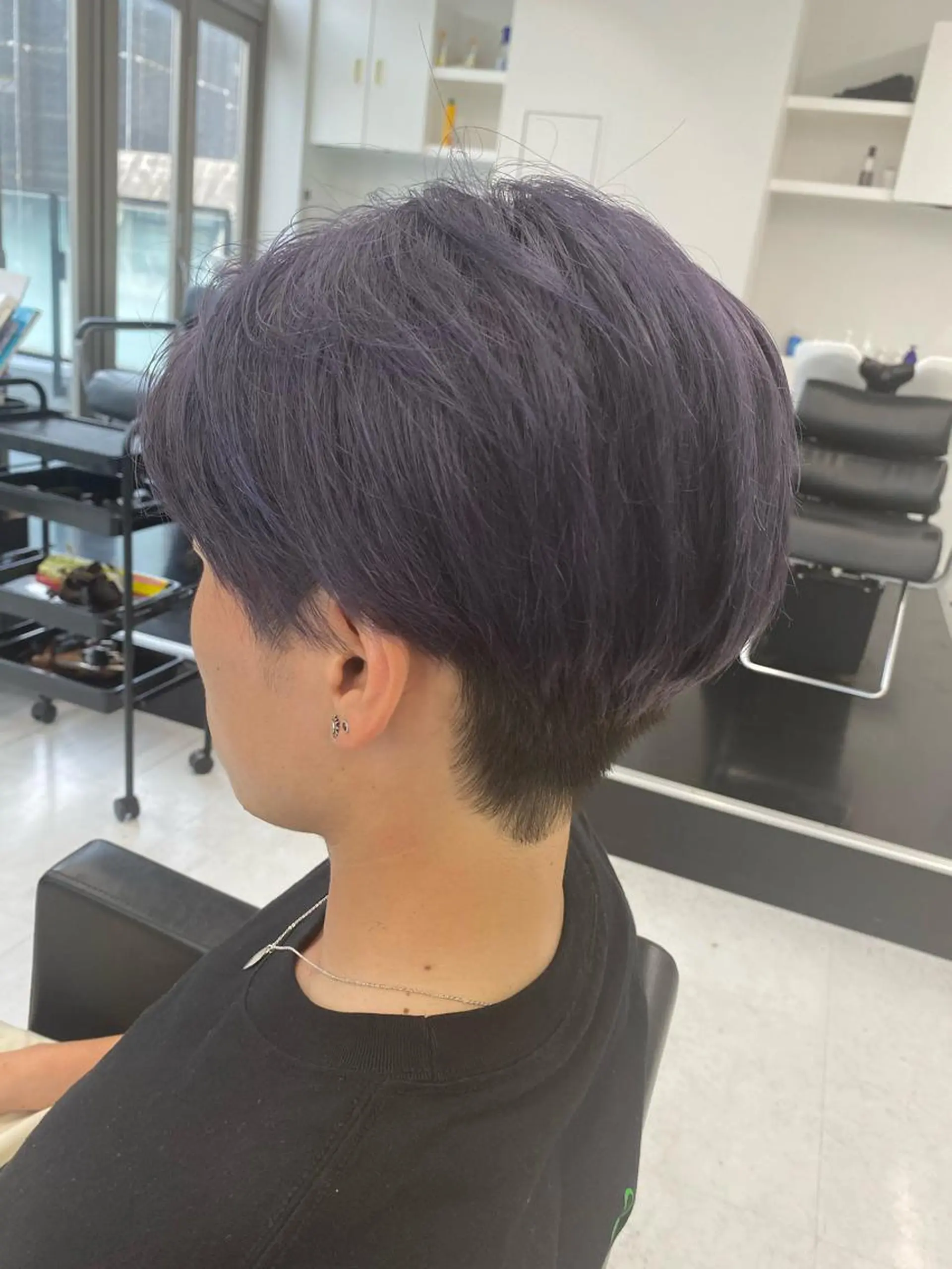 カラー メンズ 三戸 修平のヘアスタイル