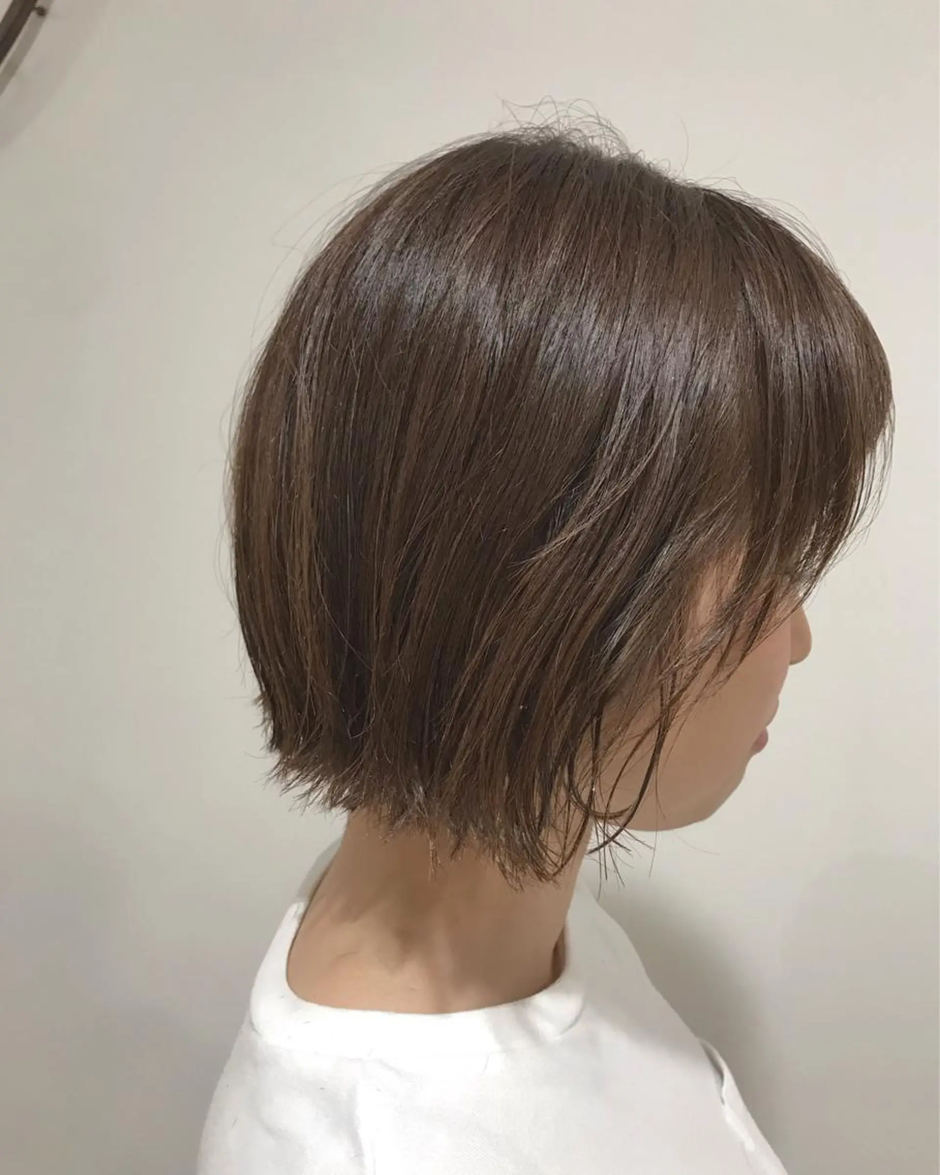 ミディアム 暖色カラー🍊 ボブ🌿顔周りcutのヘアスタイル