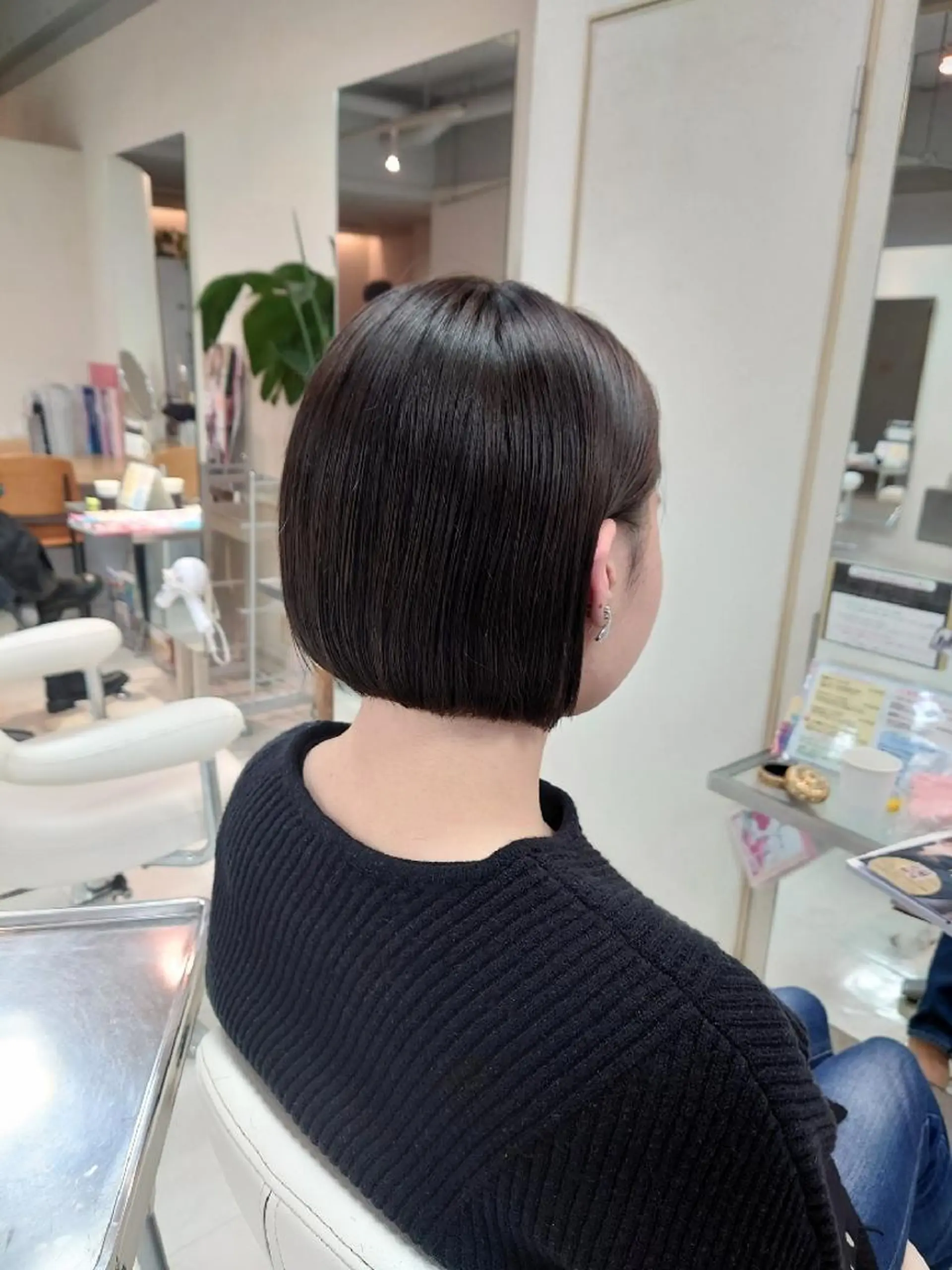ショート ボブ くせ毛 カット ヘアカラー nagane sayakaのヘアスタイル