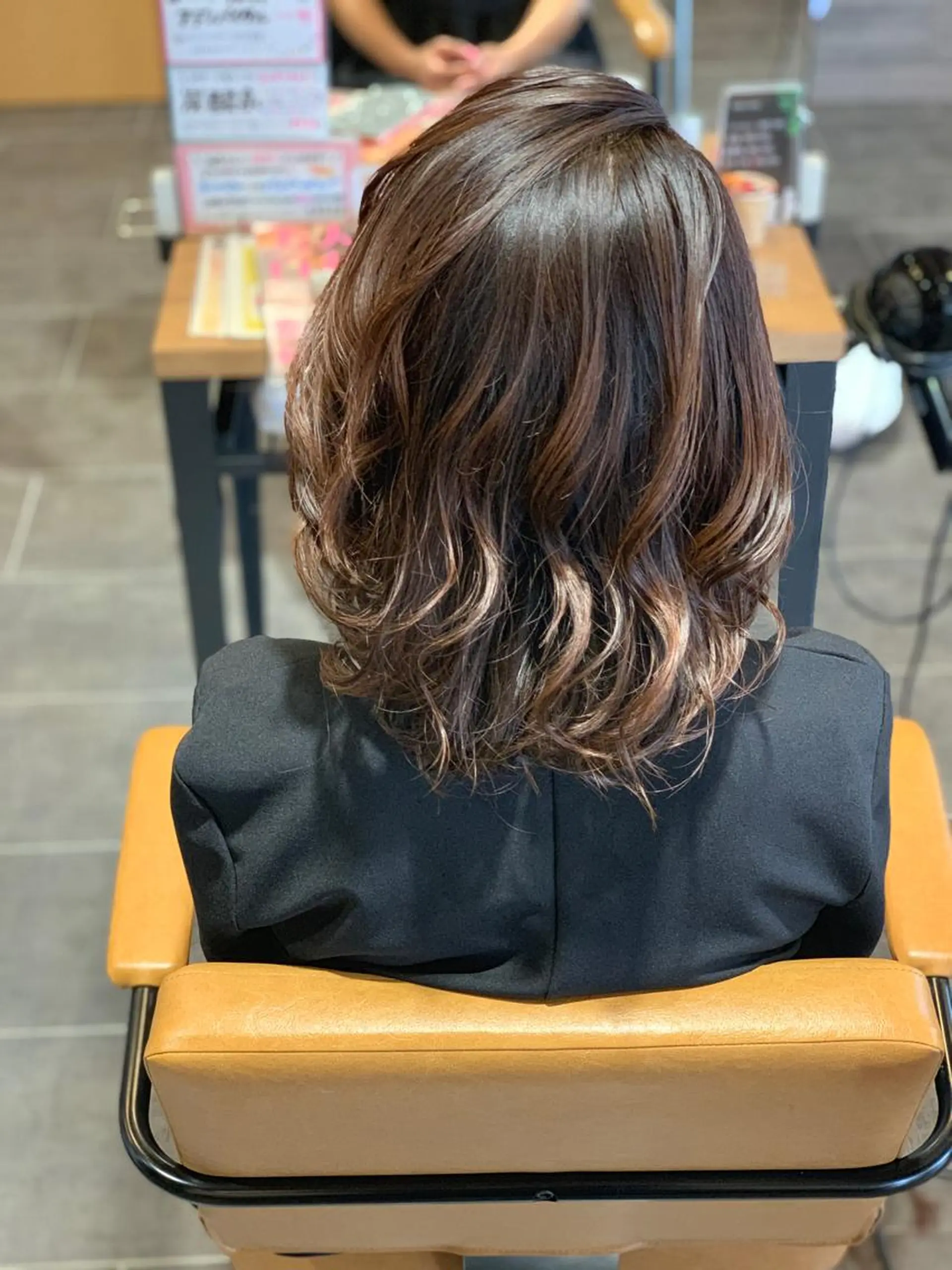 ミディアム ému エミュ　hair &spa所属・近藤 みゅうまのヘアスタイル