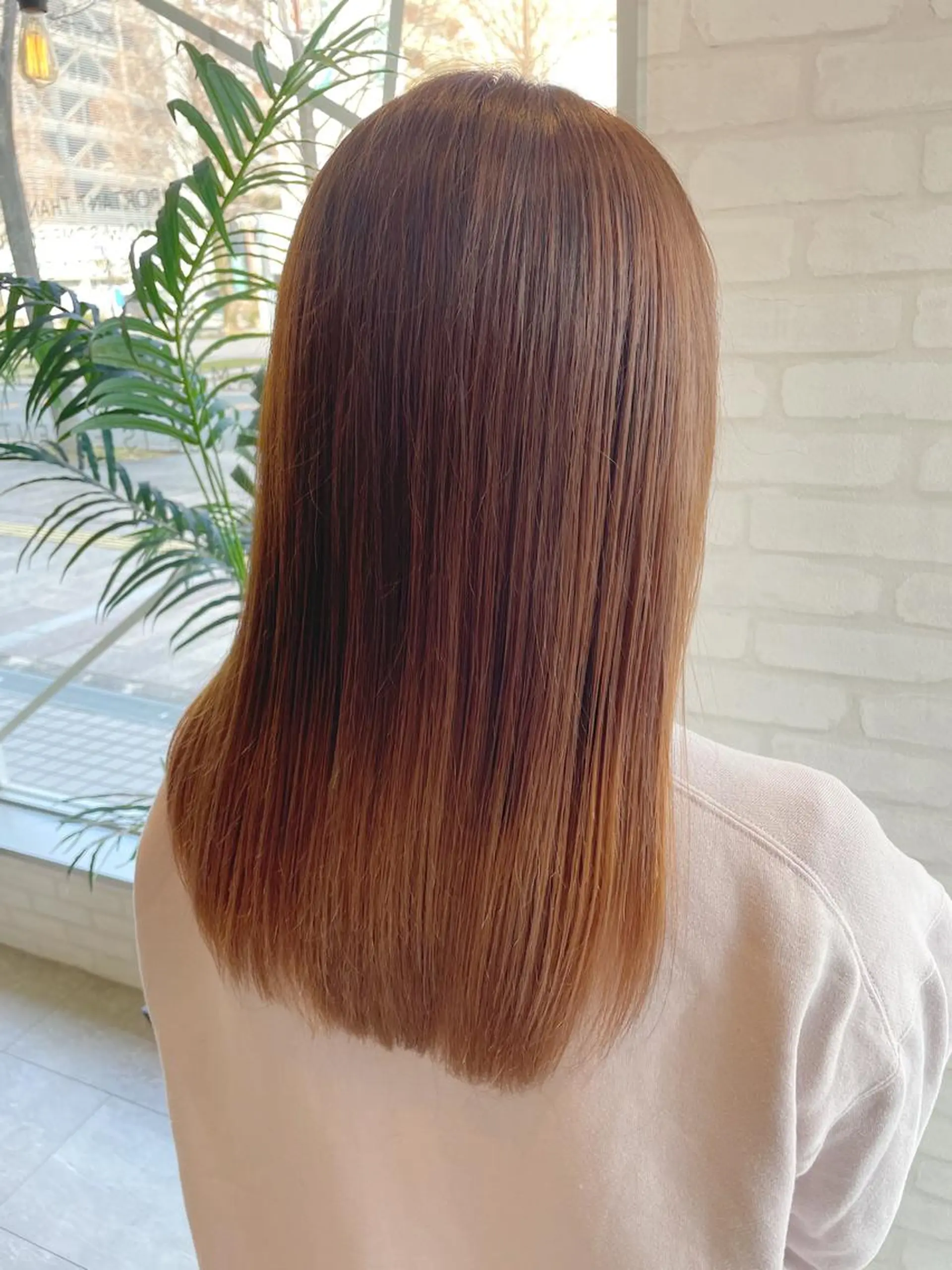 セミロング カラー ケアブリーチ /髪質 改善/古橋圭史郎のヘアスタイル