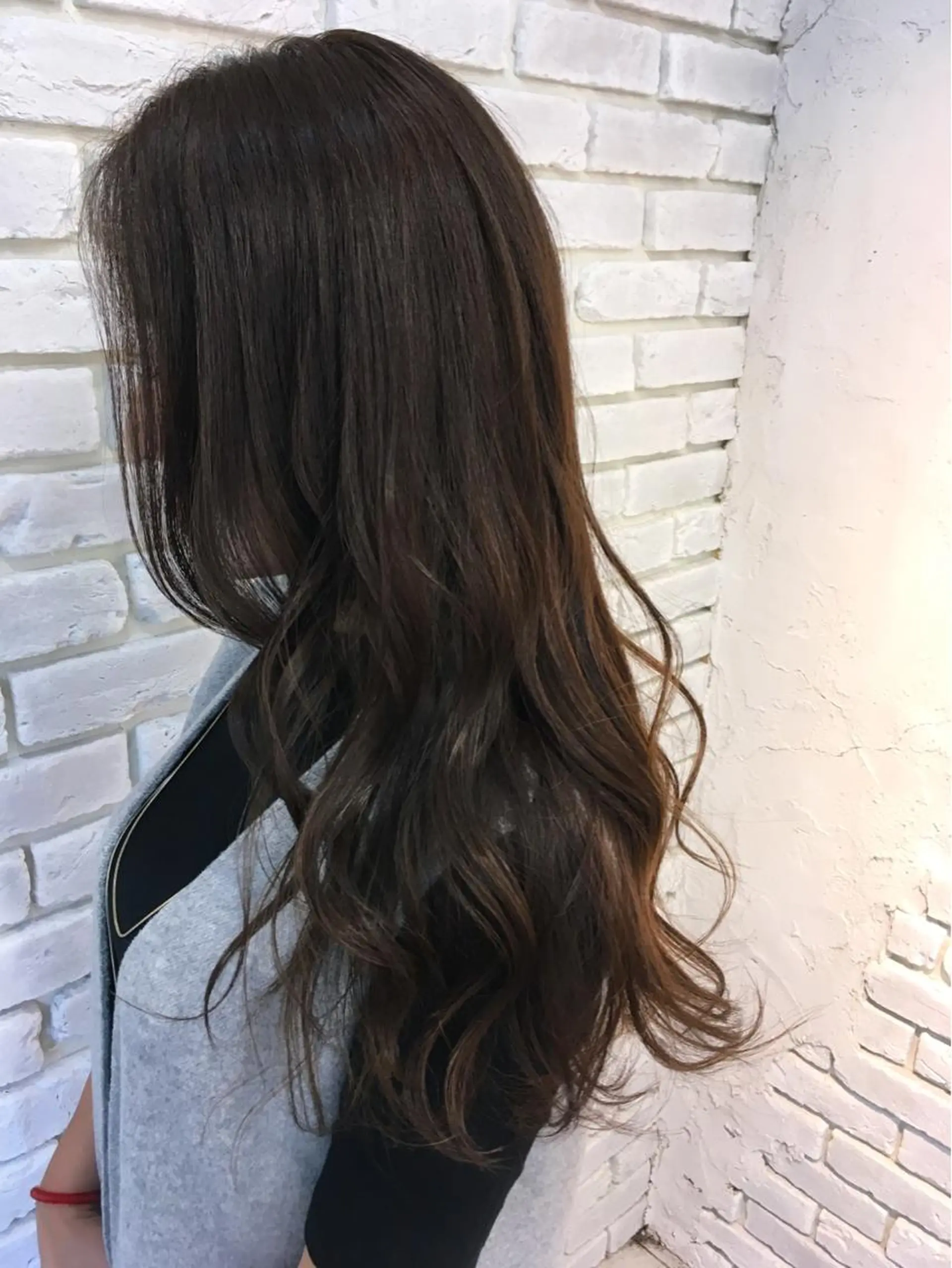 ロング カット ヘアカラー トリートメント 江幡 渉のヘアスタイル