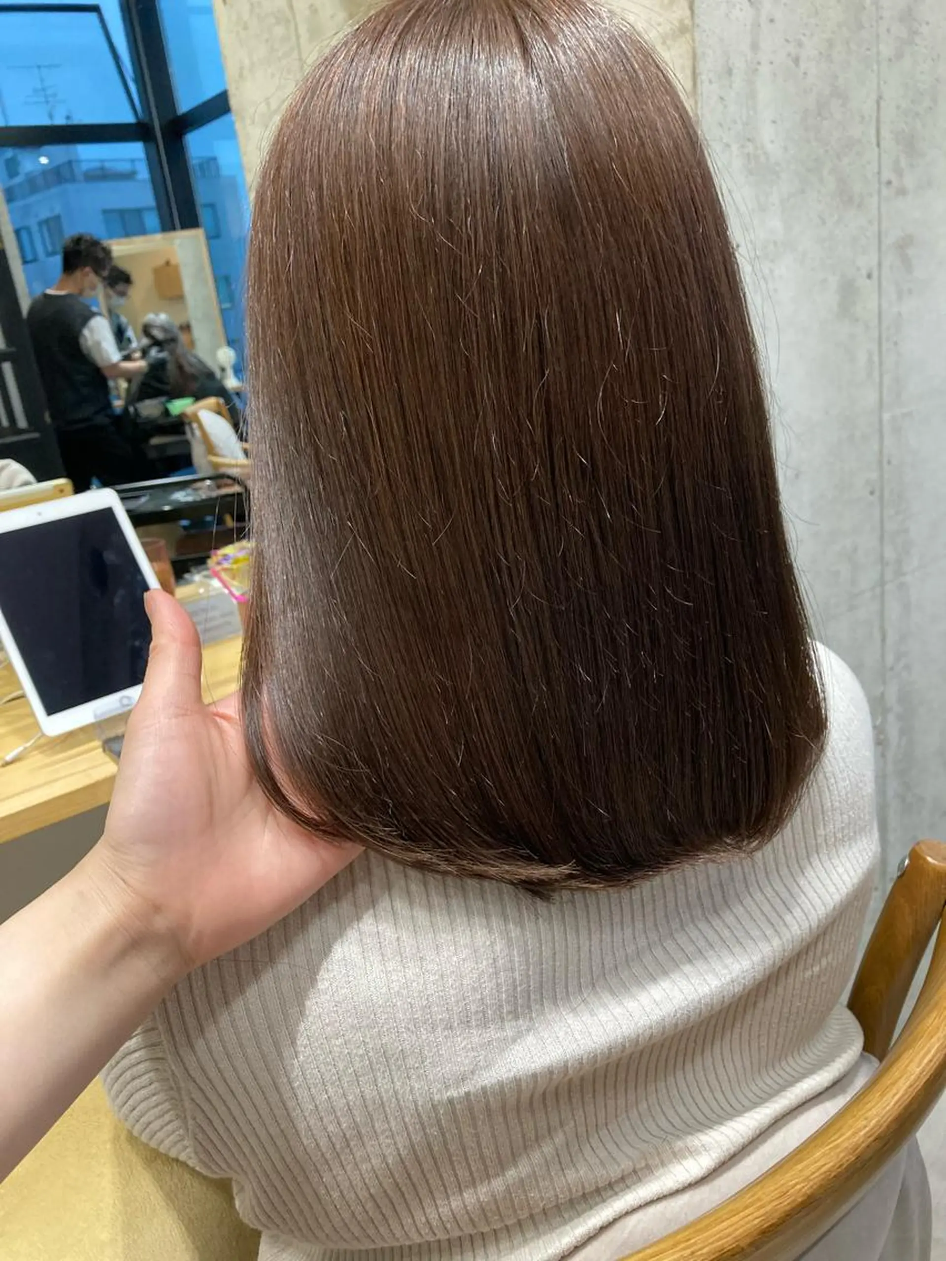 ミディアム カット ヘアカラー トリートメント ✨色持ちの良い艶 カラー✨蟹江真世のヘアスタイル