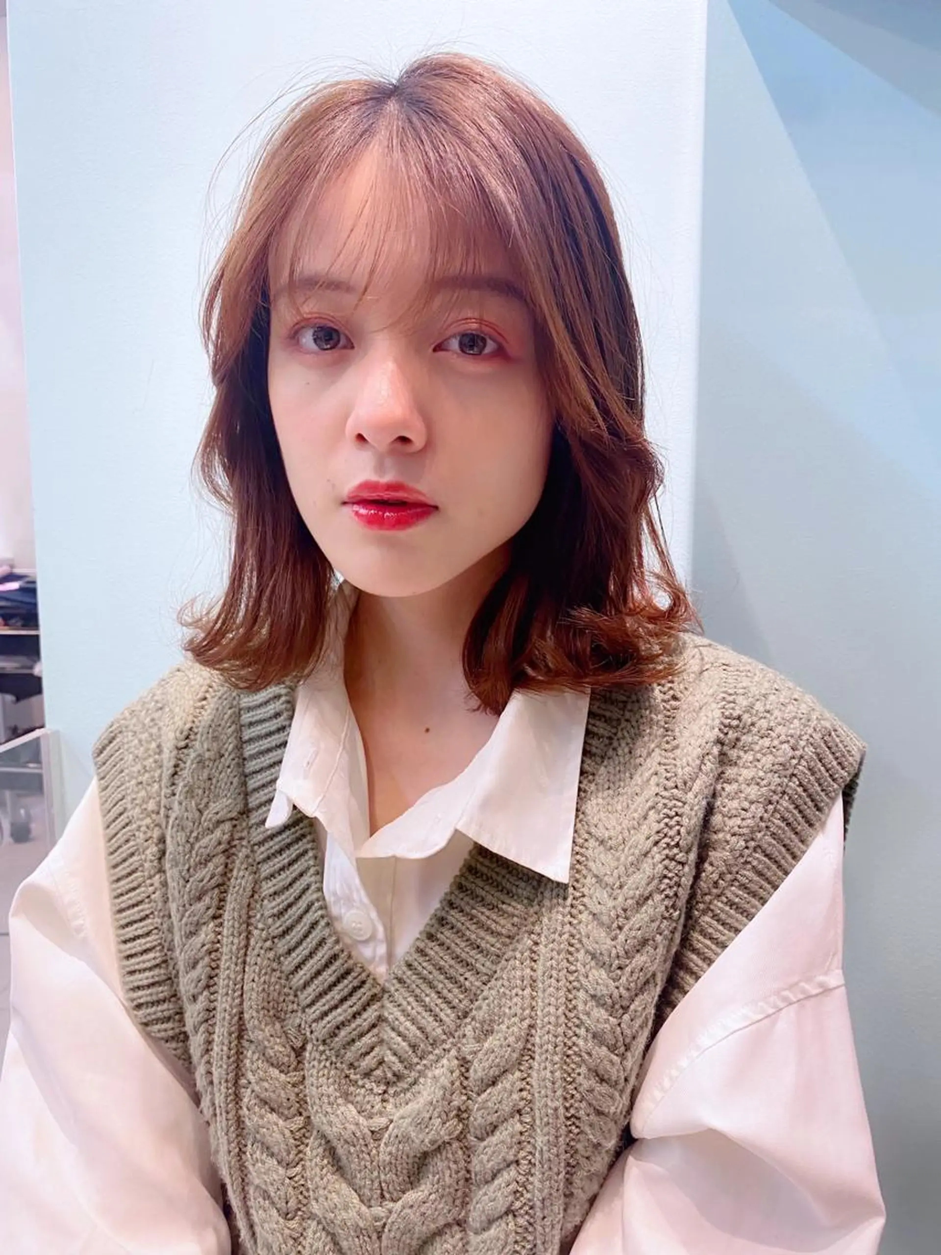 ミディアム カラー ヘアカラー トリートメント 岡野 静華のヘアスタイル