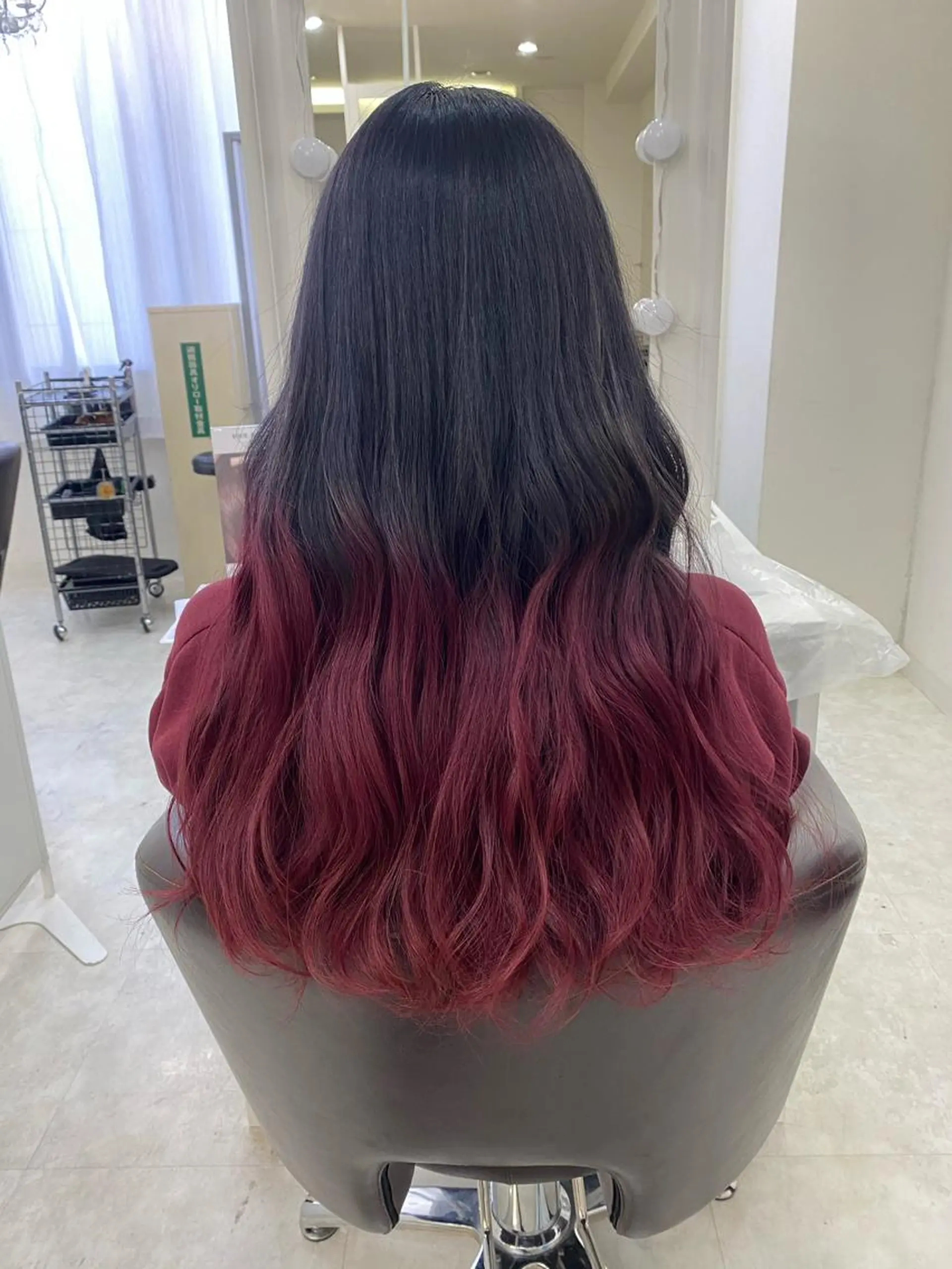 ロング カラー ヘアアレンジ カシス レッドカラー カット パーマ トリートメント ヘアセット メンズパーマ名人 TAKUMAのヘアスタイル