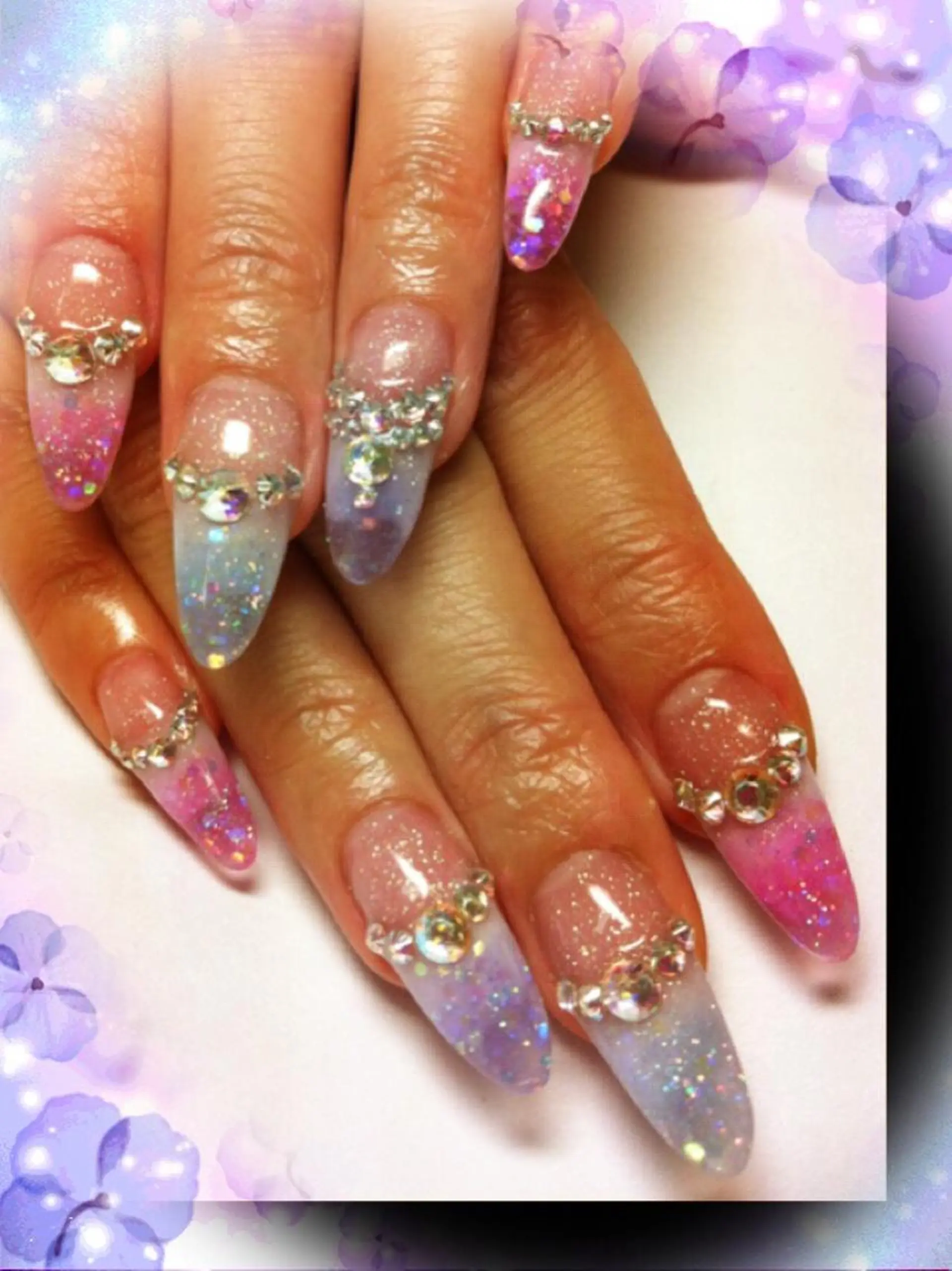 ネイル bijou所属・相馬 礼菜のネイルデザイン