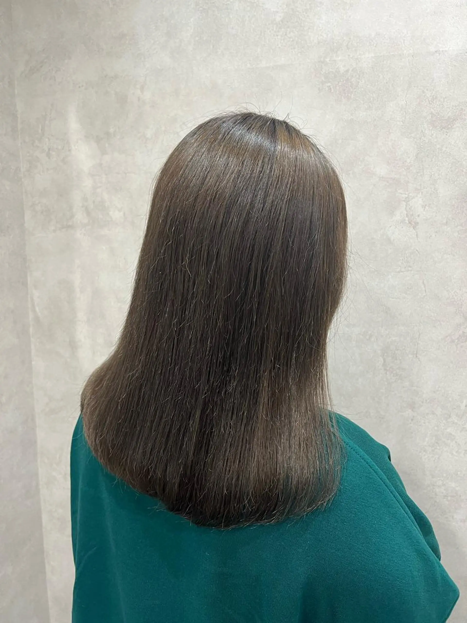 セミロング 韓国風🫧艶カラー 💟ran💟のヘアスタイル