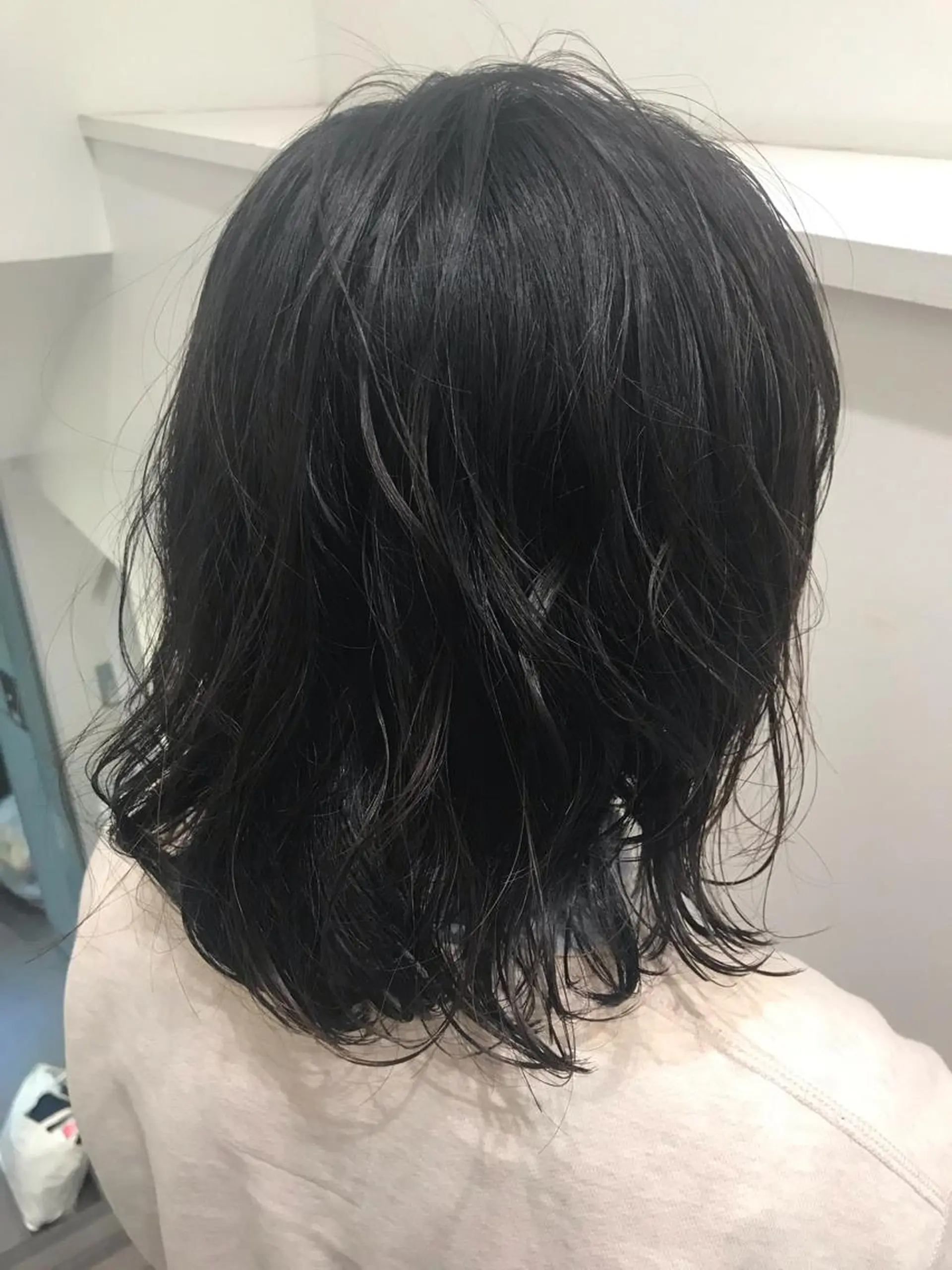 ミディアム パーマ 渋谷ブリーチカラー 韓国ヘアyuikoのヘアスタイル