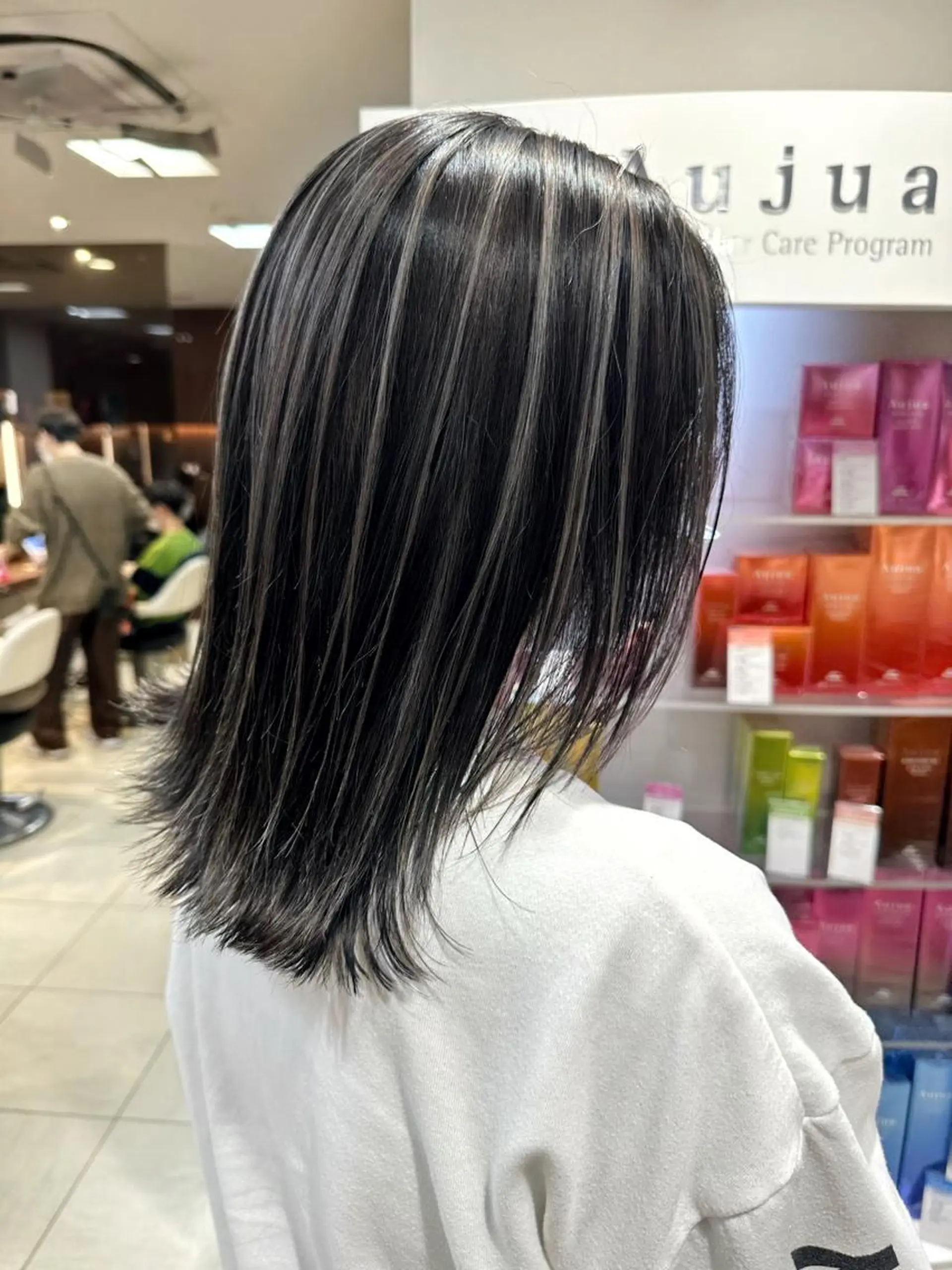 ミディアム カラー ブリーチ指名No.1 Daikiのヘアスタイル