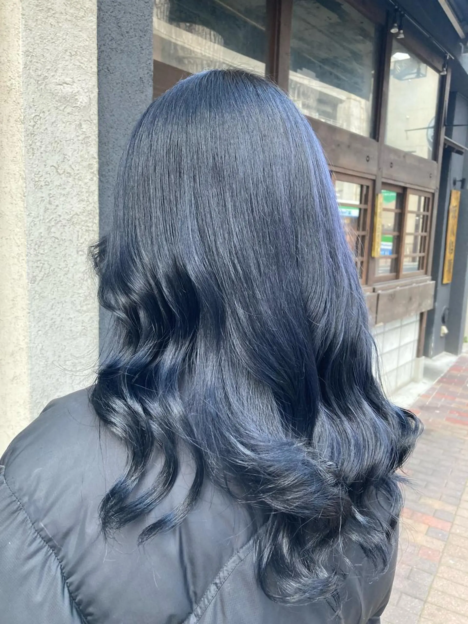 カラー CoCooN Hiromiのヘアスタイル