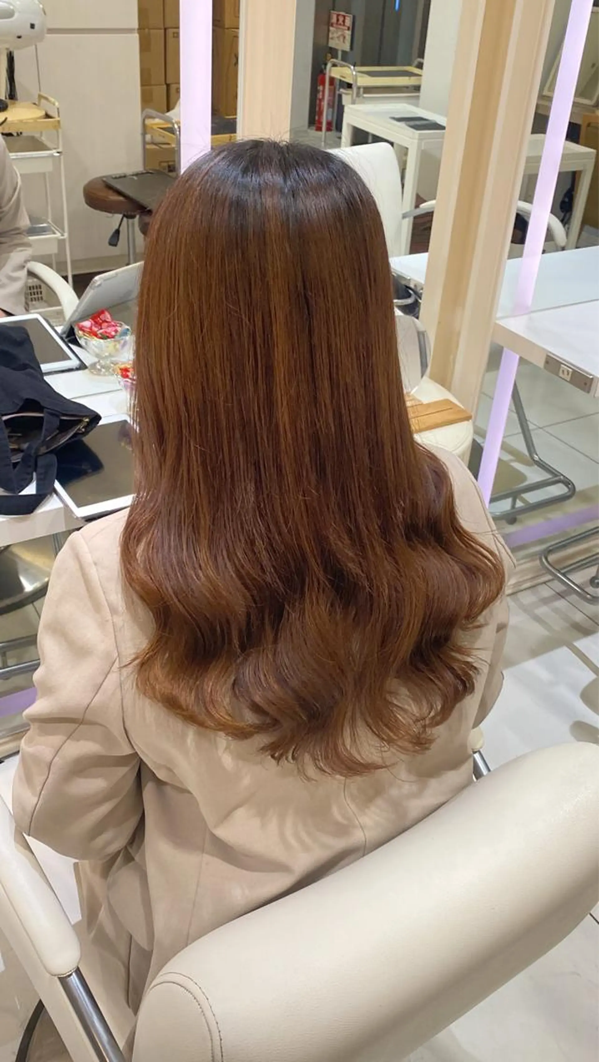 セミロング パーマ セミロングパーマ 韓国風ヘア カット パーマ トリートメント mako︴ Euphoriaのヘアスタイル