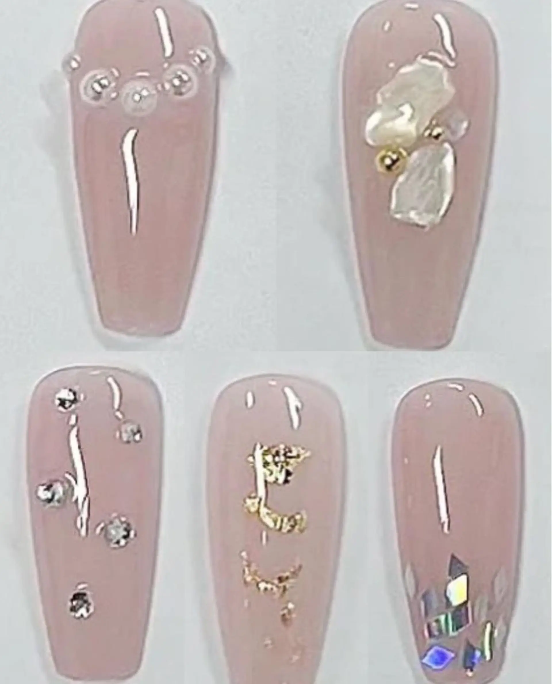 ネイル JOJOネイル所属・JOJO ネイルのネイルデザイン