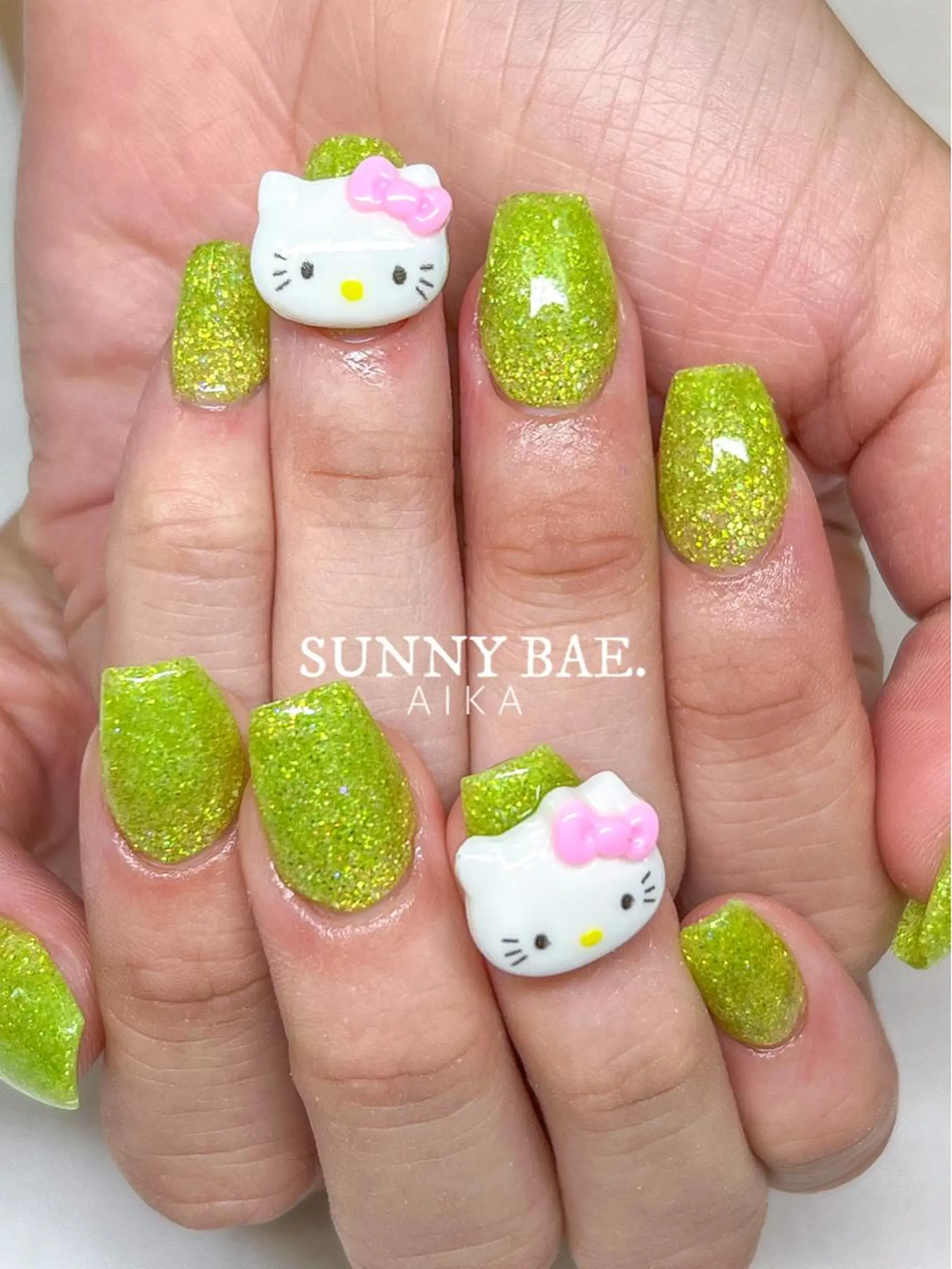 ショート ネイル ショートヘア アートネイル ジェルネイル キラキラネイル ロングネイル SUNNY BAE.所属・Made By AIKAのネイルデザイン