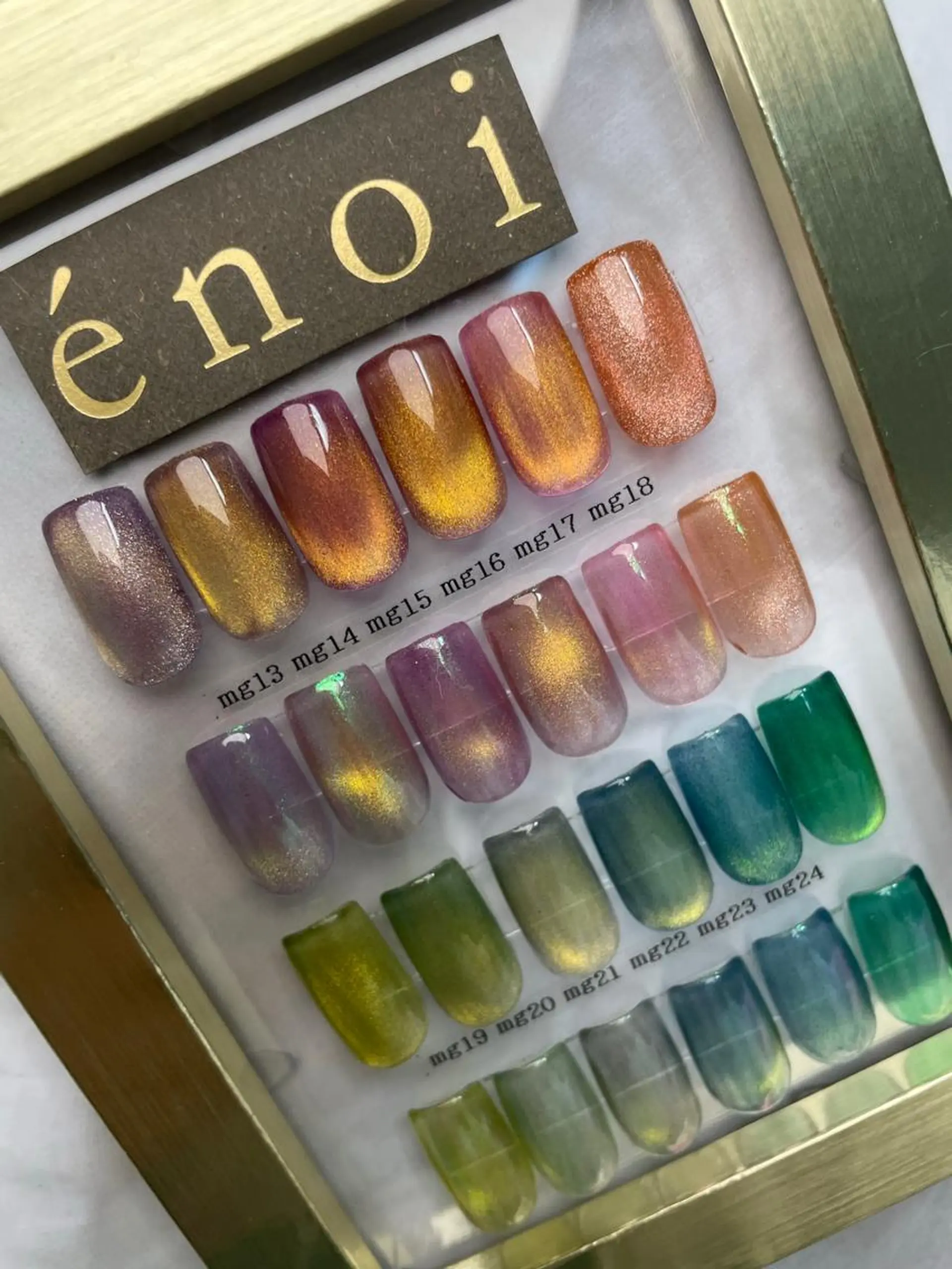 ネイル マグネットネイル Colorer'me クロレミーのネイルデザイン