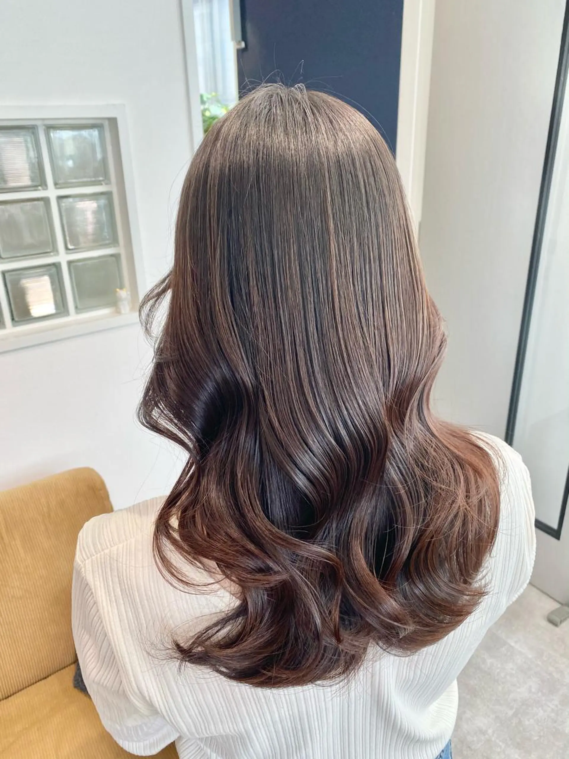 ロング JIL BLAN所属・JIL BLAN NAOのヘアスタイル