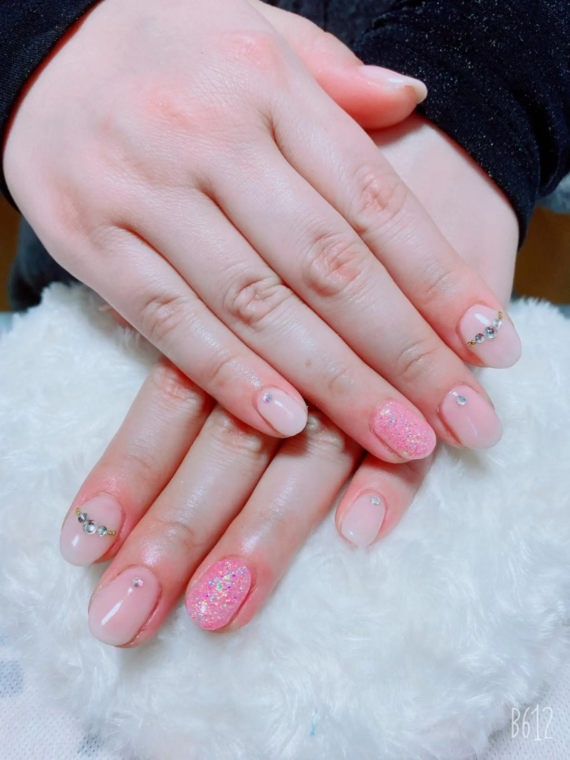 ネイル The Best Beauty受付担当のヘアスタイル